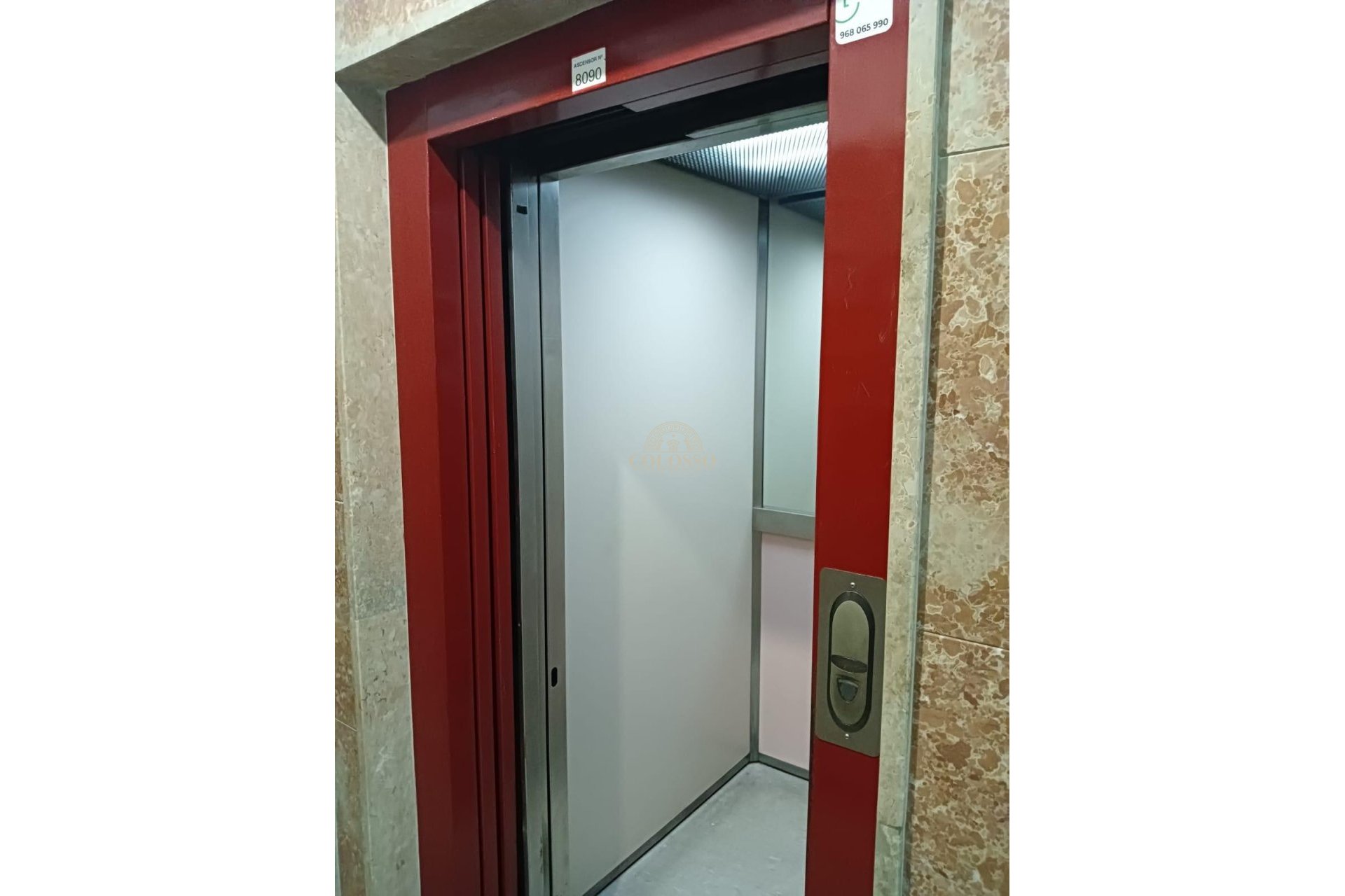 Resale - Apartamento -
Torrevieja - Playa del Cura