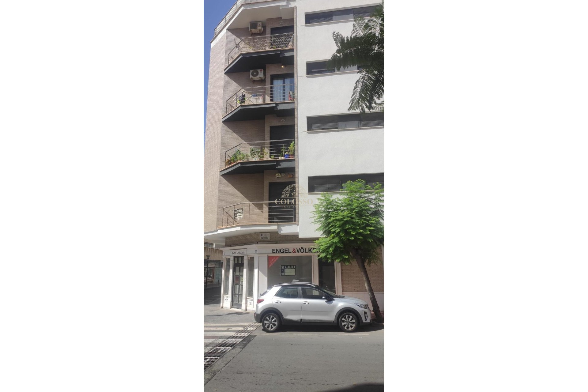 Resale - Apartamento -
Torrevieja - Puerto