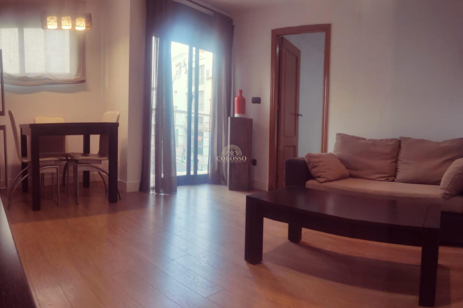 Resale - Apartamento -
Torrevieja - Puerto
