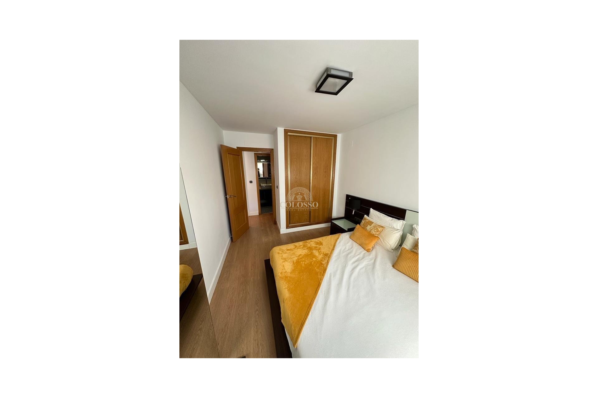 Resale - Apartamento -
Torrevieja - Puerto