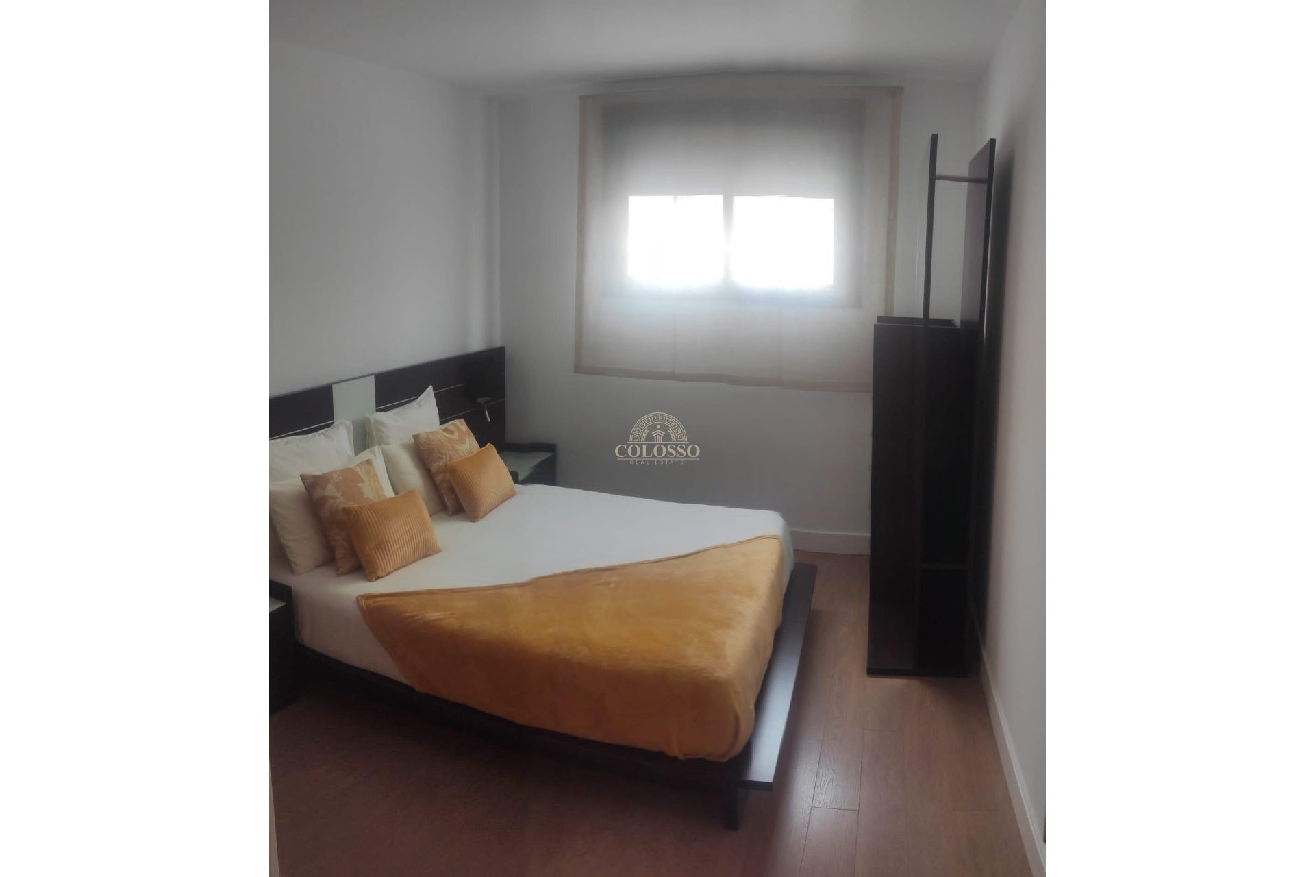 Resale - Apartamento -
Torrevieja - Puerto