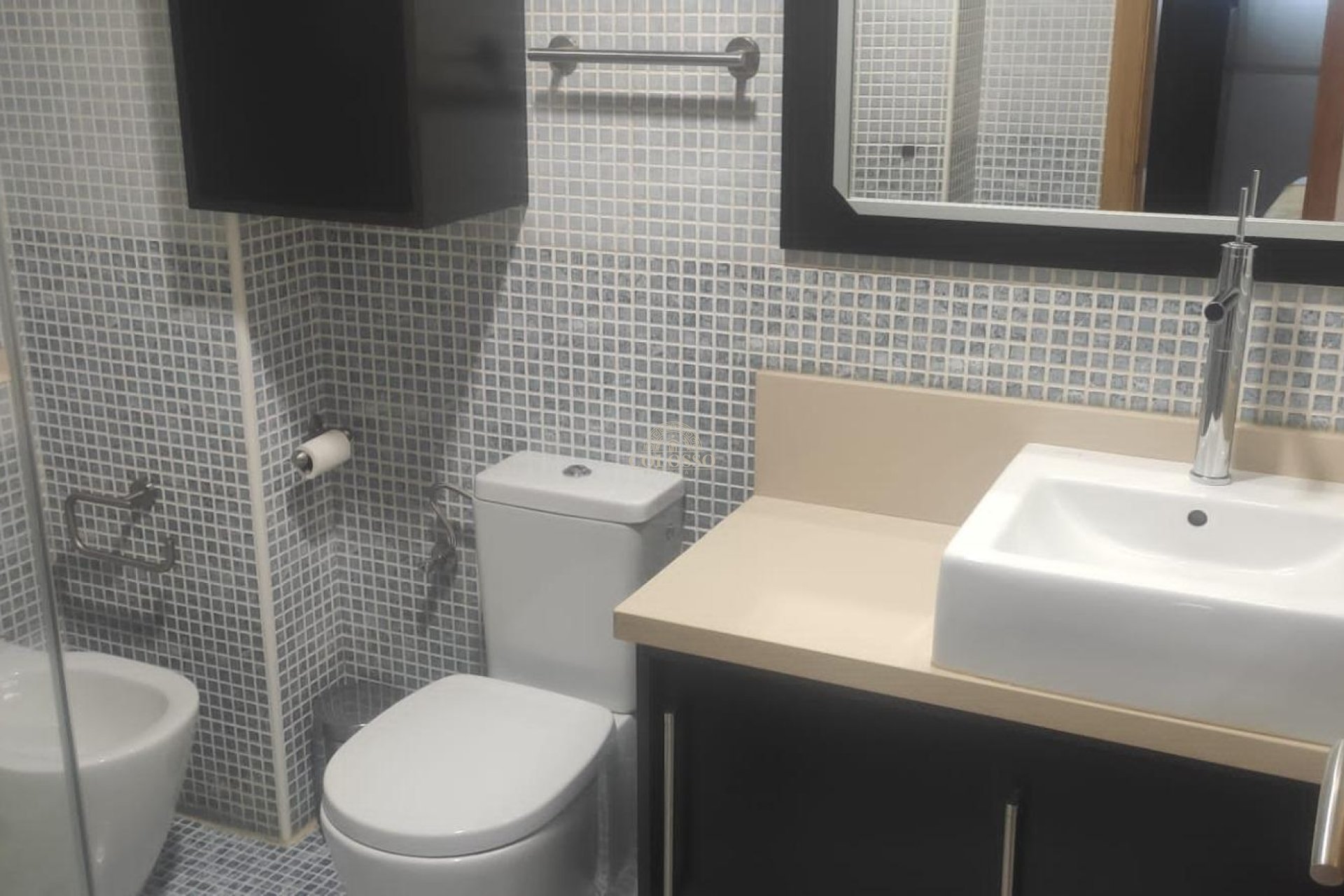 Resale - Apartamento -
Torrevieja - Puerto