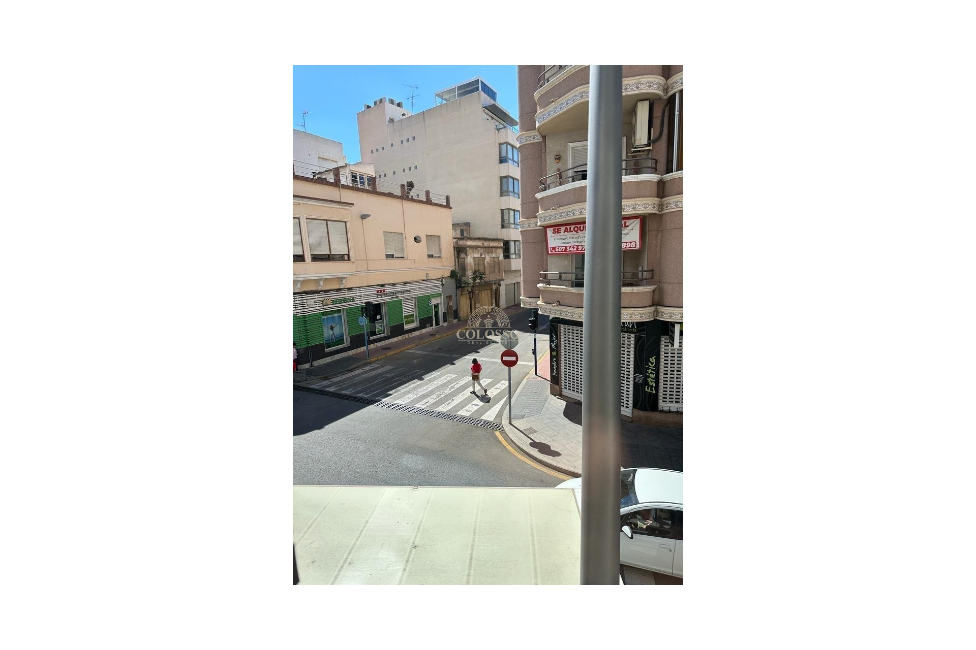 Resale - Apartamento -
Torrevieja - Puerto