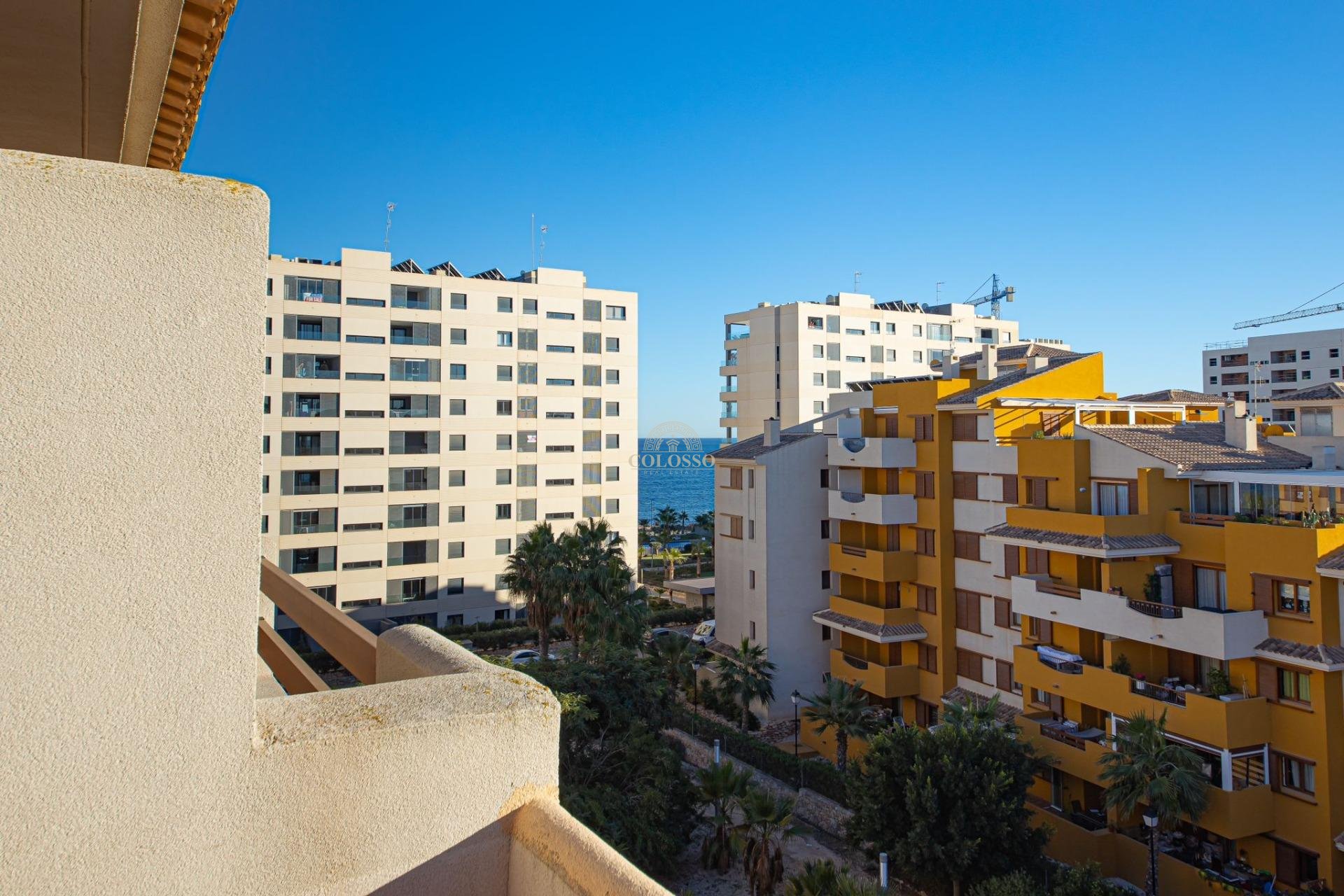 Resale - Apartamento -
Torrevieja - Punta prima
