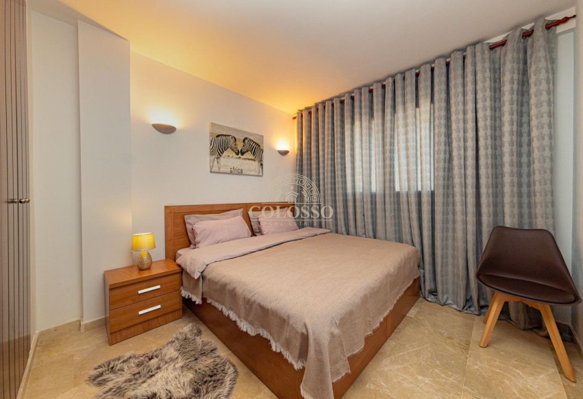Resale - Apartamento -
Torrevieja - Punta prima