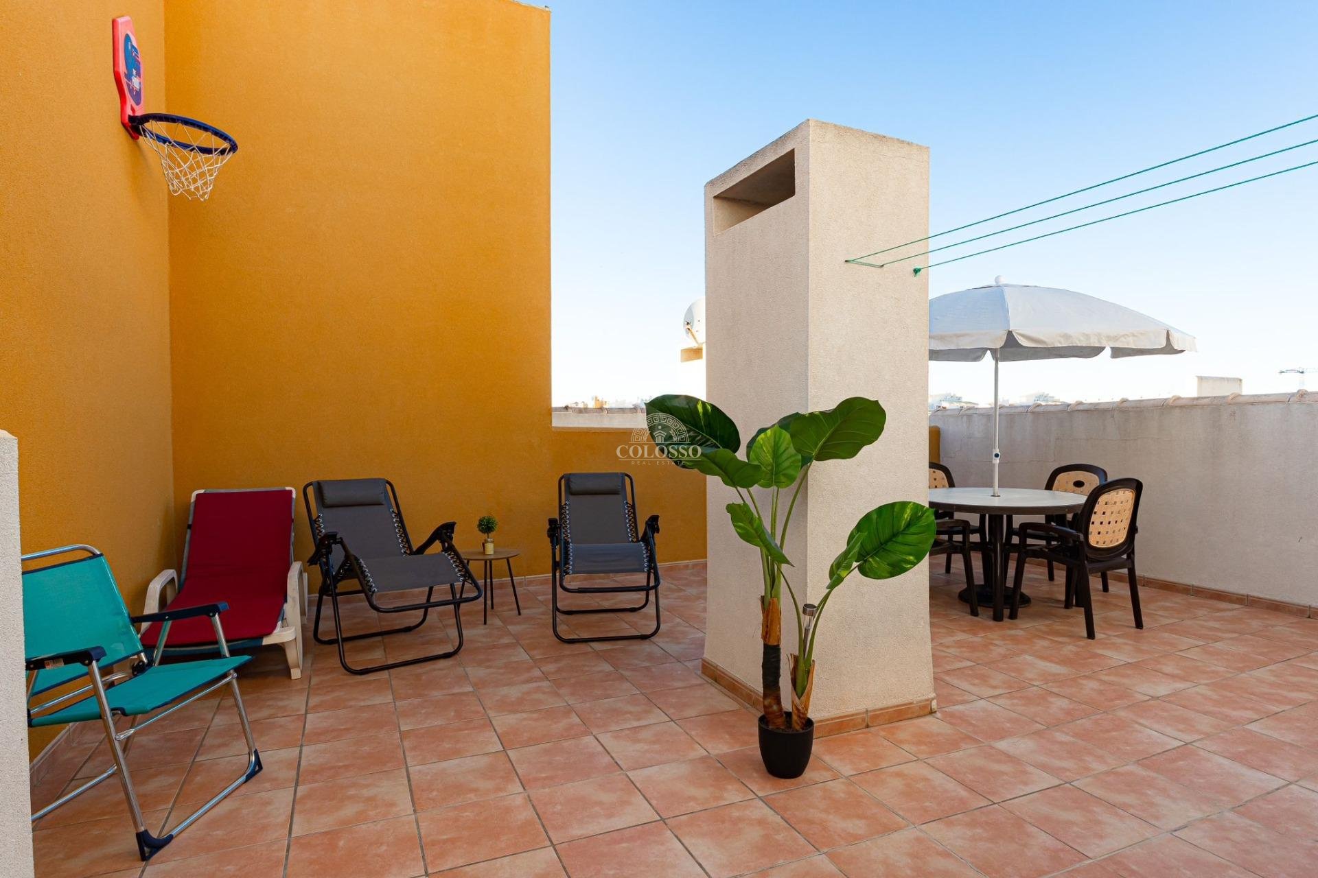 Resale - Apartamento -
Torrevieja - Punta prima