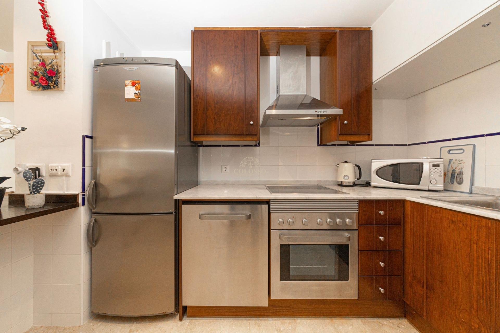 Resale - Apartamento -
Torrevieja - Punta prima