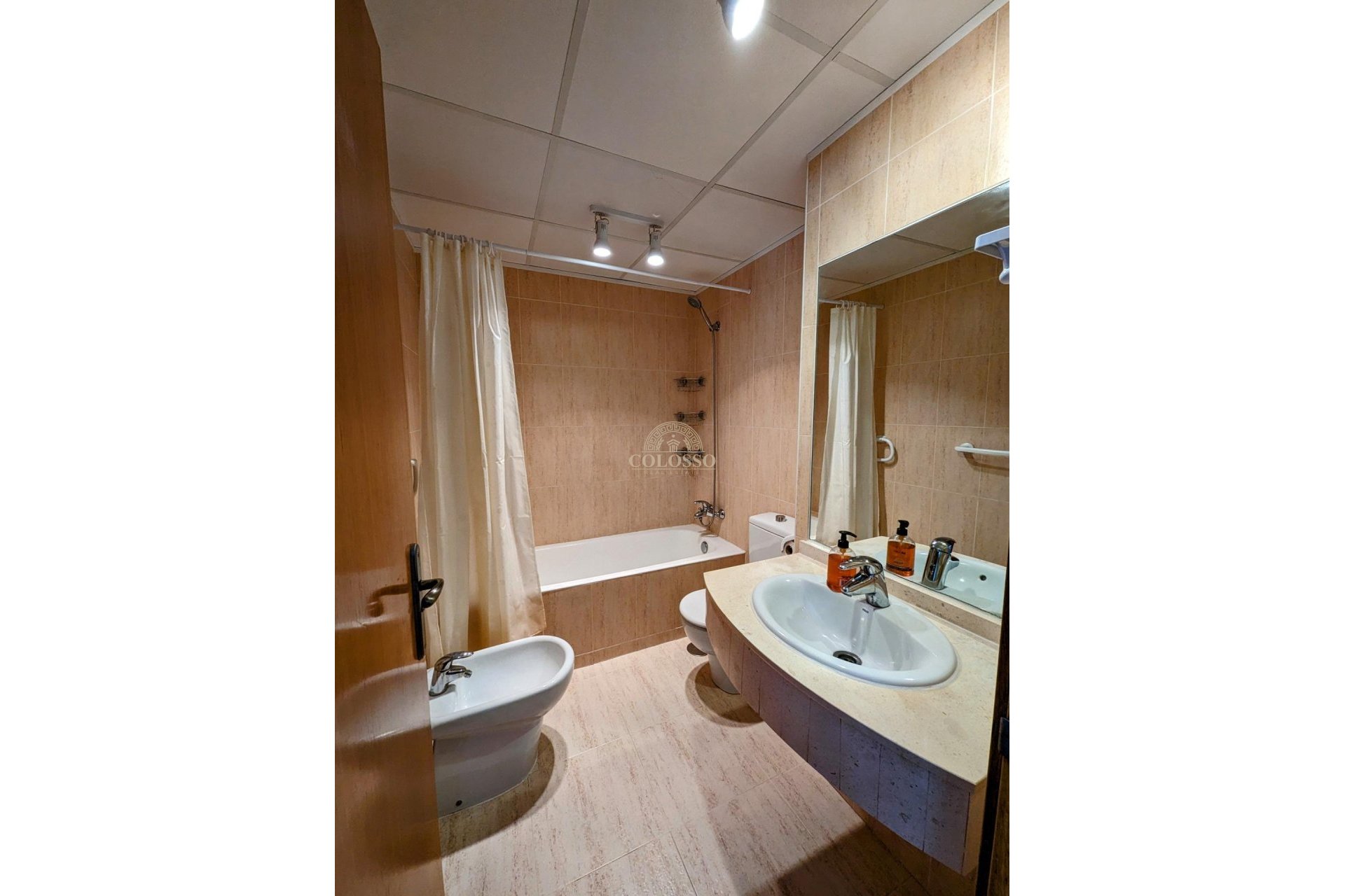 Resale - Apartamento -
Villajoyosa - Cala de finestrat