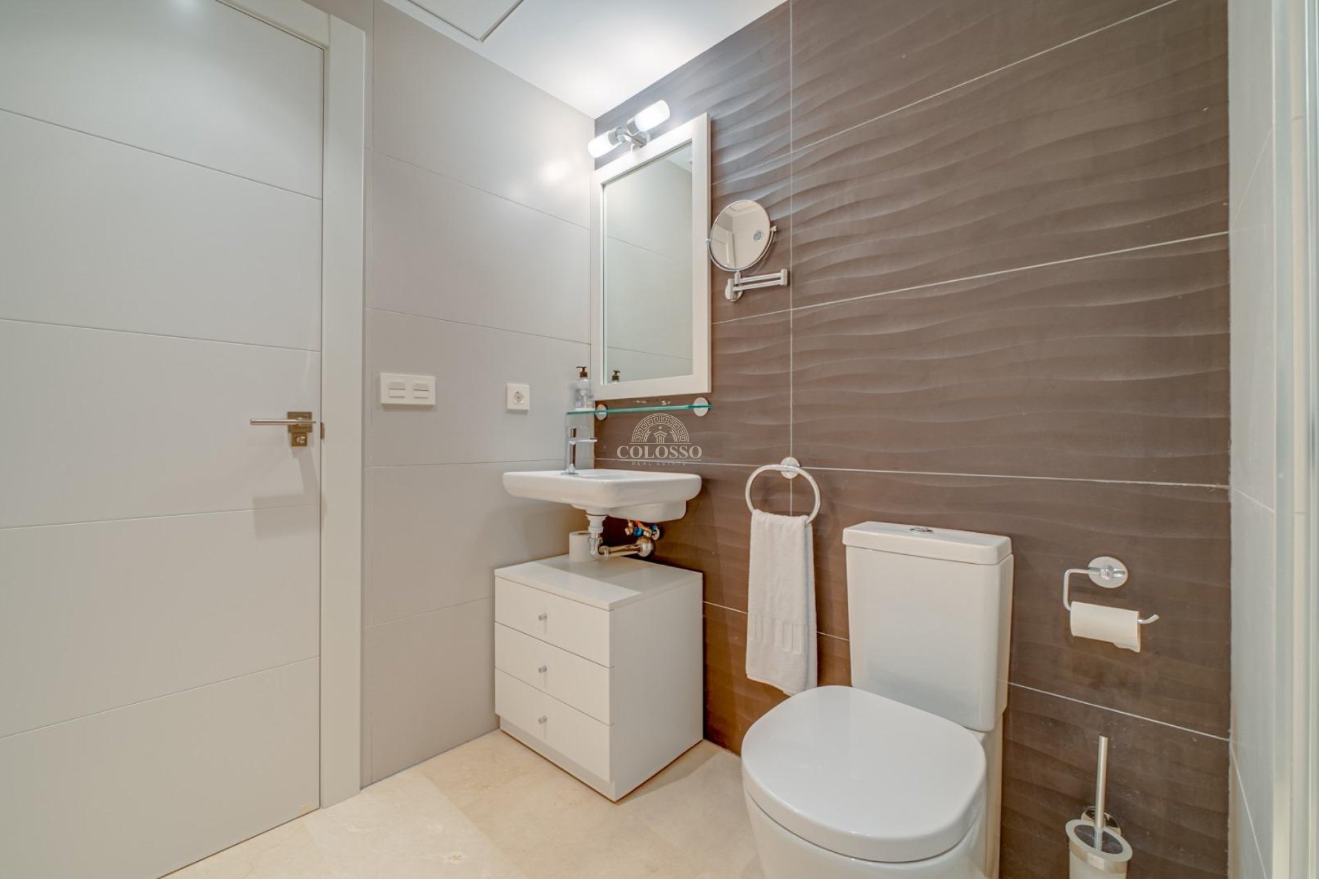 Resale - Apartamento -
Villajoyosa - Paraiso