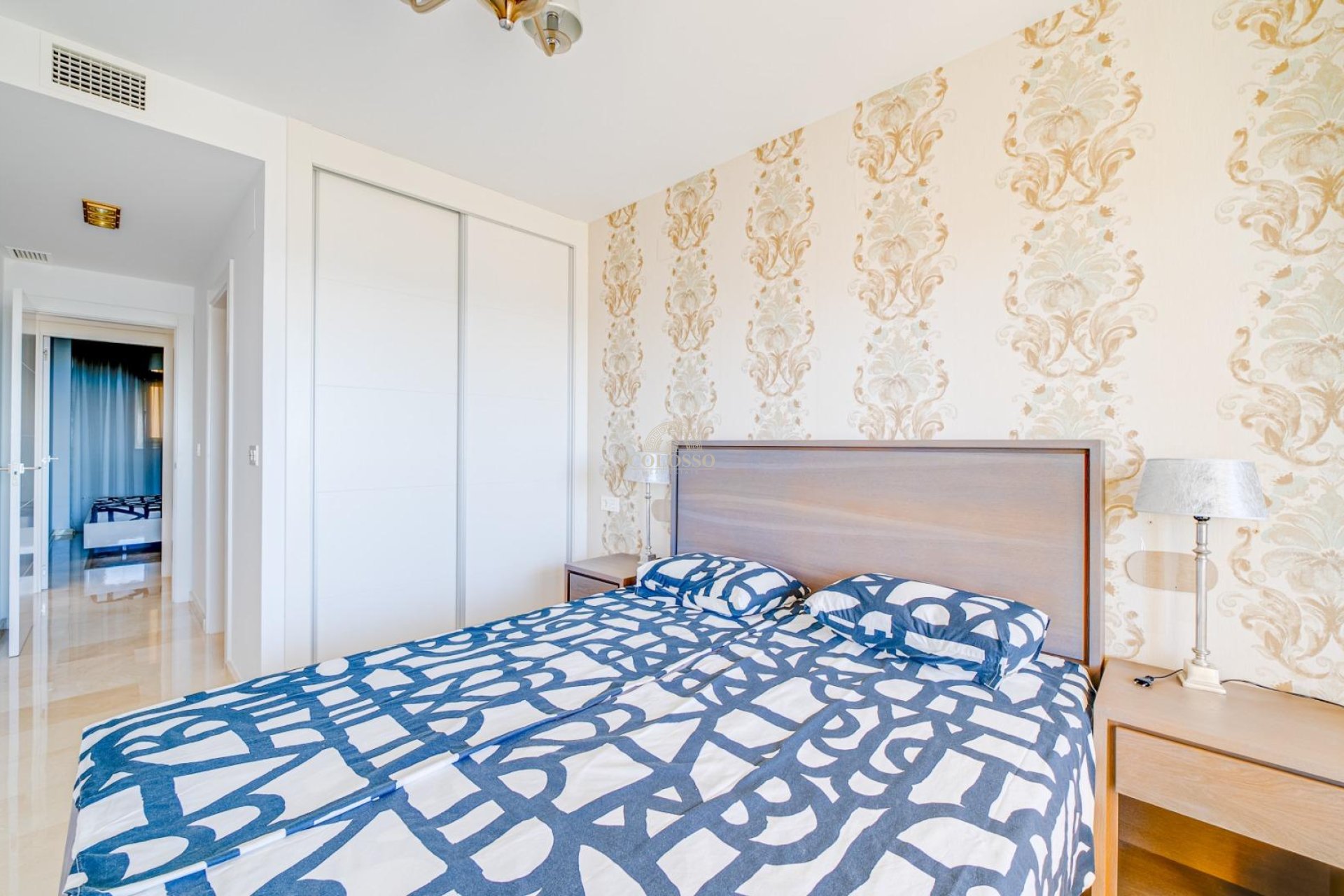 Resale - Apartamento -
Villajoyosa - Paraiso