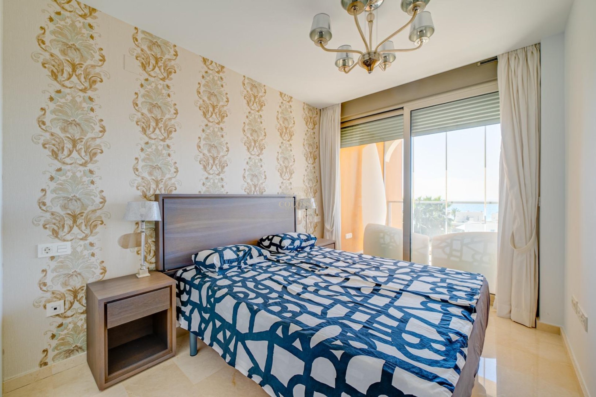 Resale - Apartamento -
Villajoyosa - Paraiso