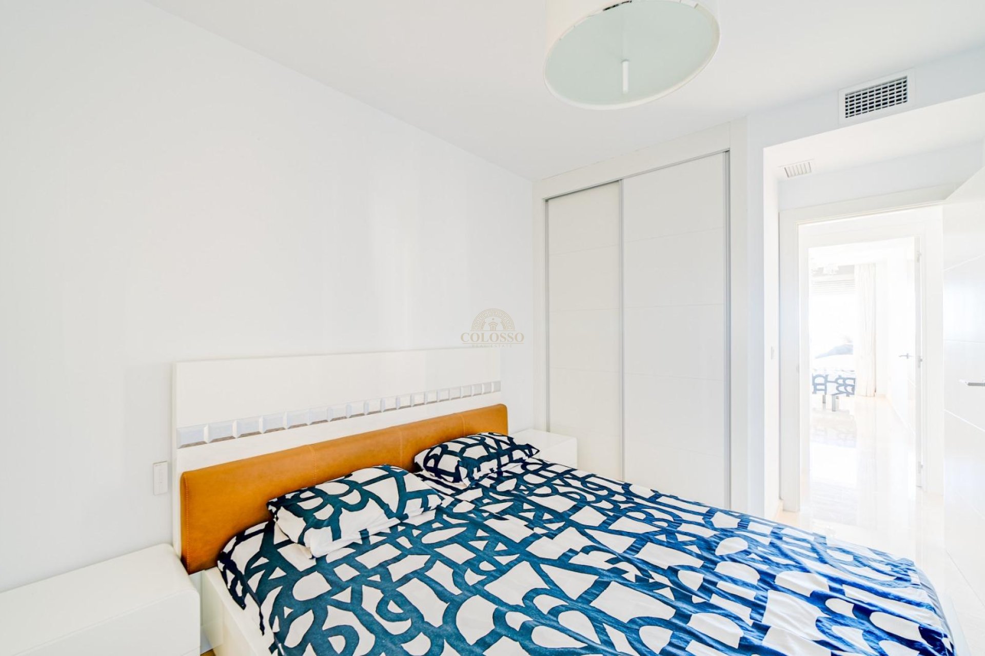Resale - Apartamento -
Villajoyosa - Paraiso