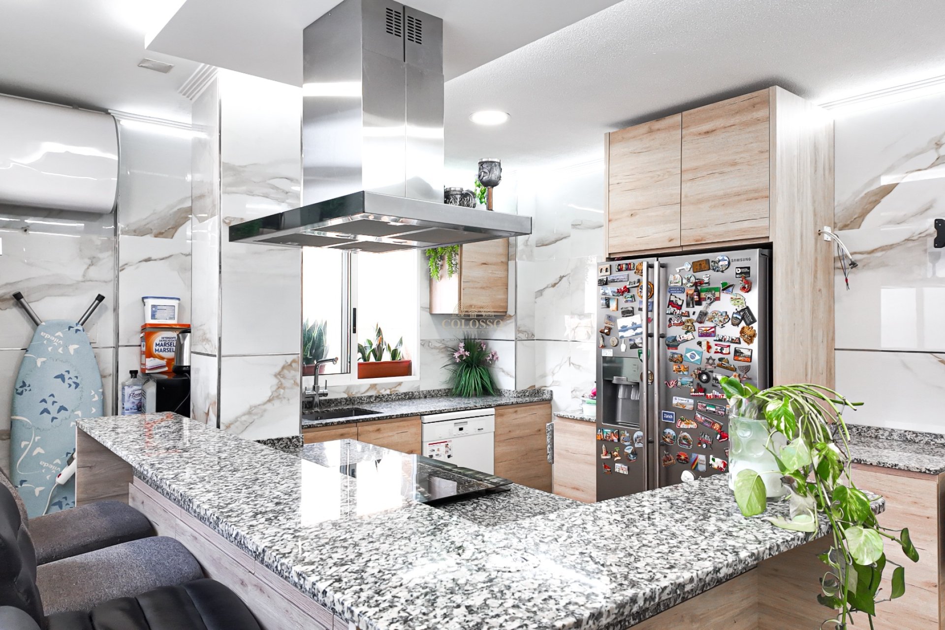 Resale - Apartment / flat -
Rafal