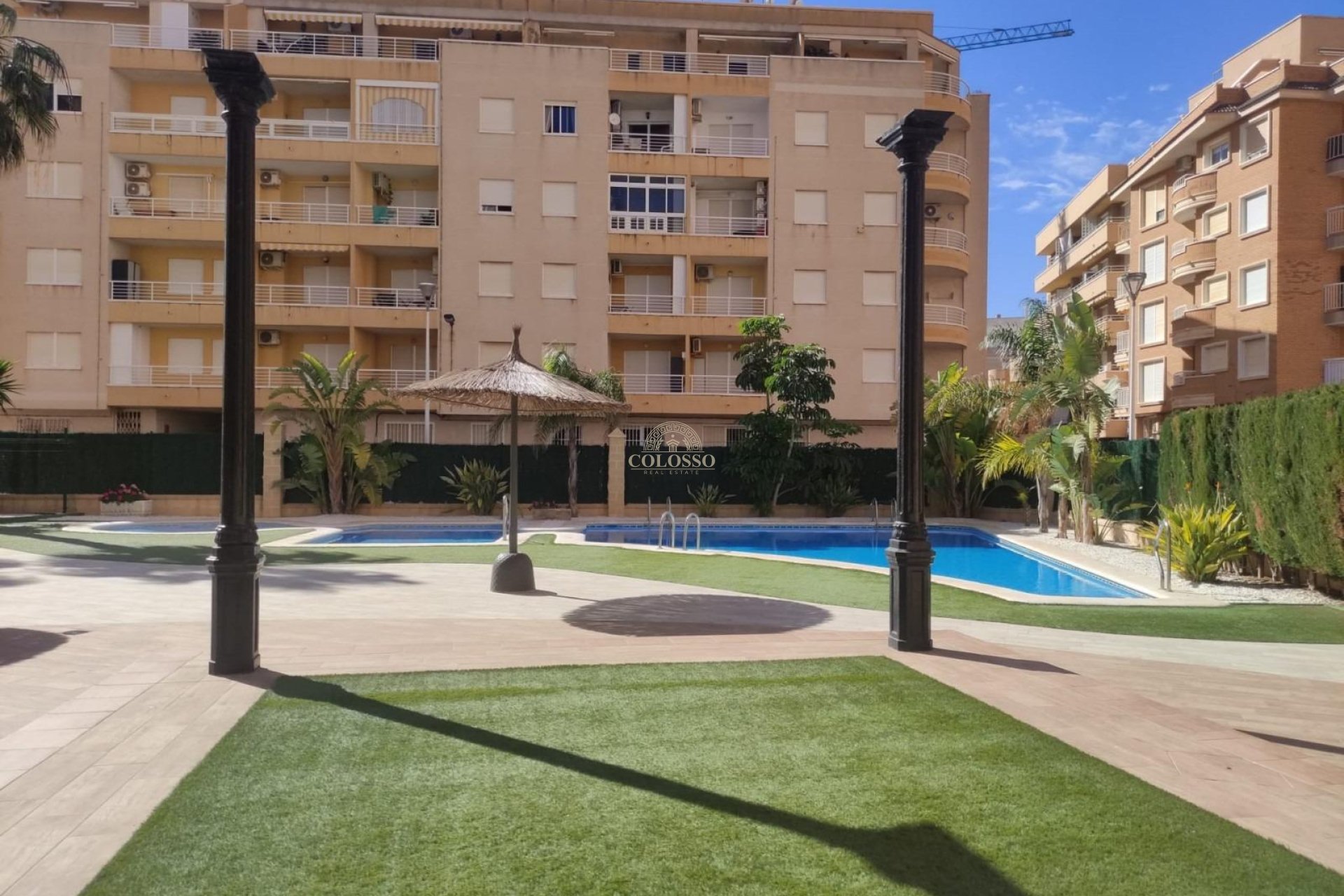 Resale - Ático Dúplex -
Torrevieja - Aldea del mar