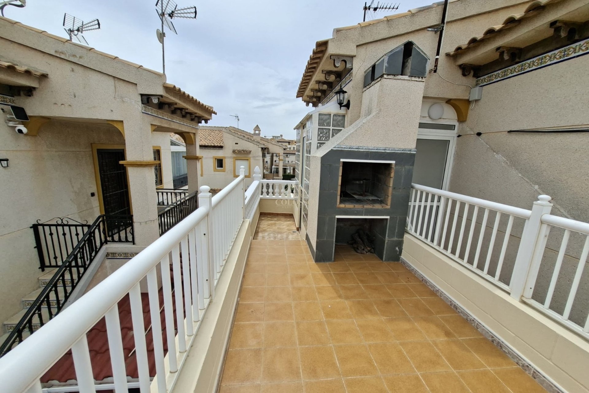 Resale - Bungalow -
Orihuela Costa - La Zenia
