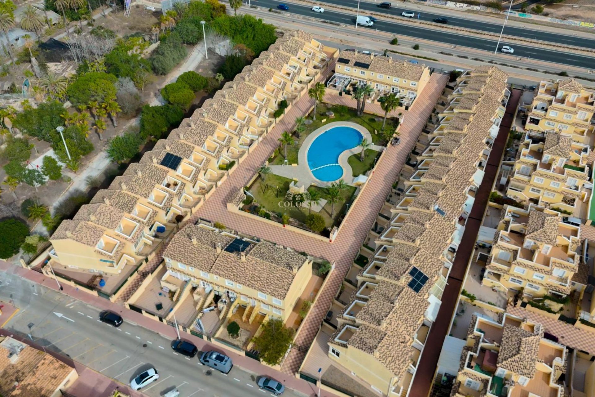 Resale - Bungalow -
Torrevieja - Los altos