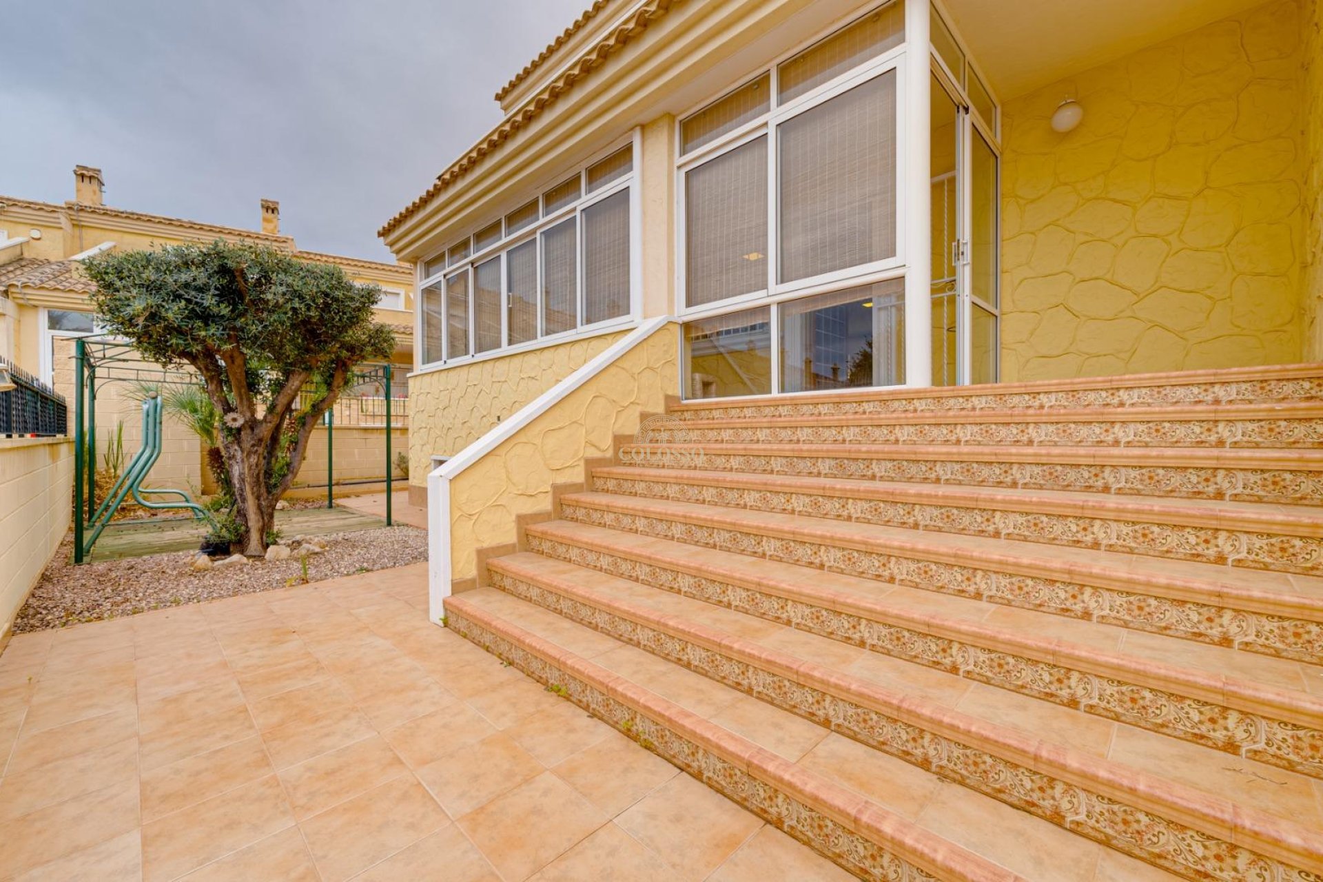 Resale - Bungalow -
Torrevieja - Los altos