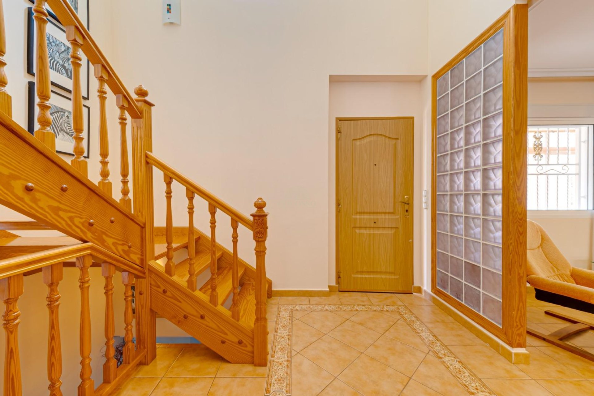 Resale - Bungalow -
Torrevieja - Los altos