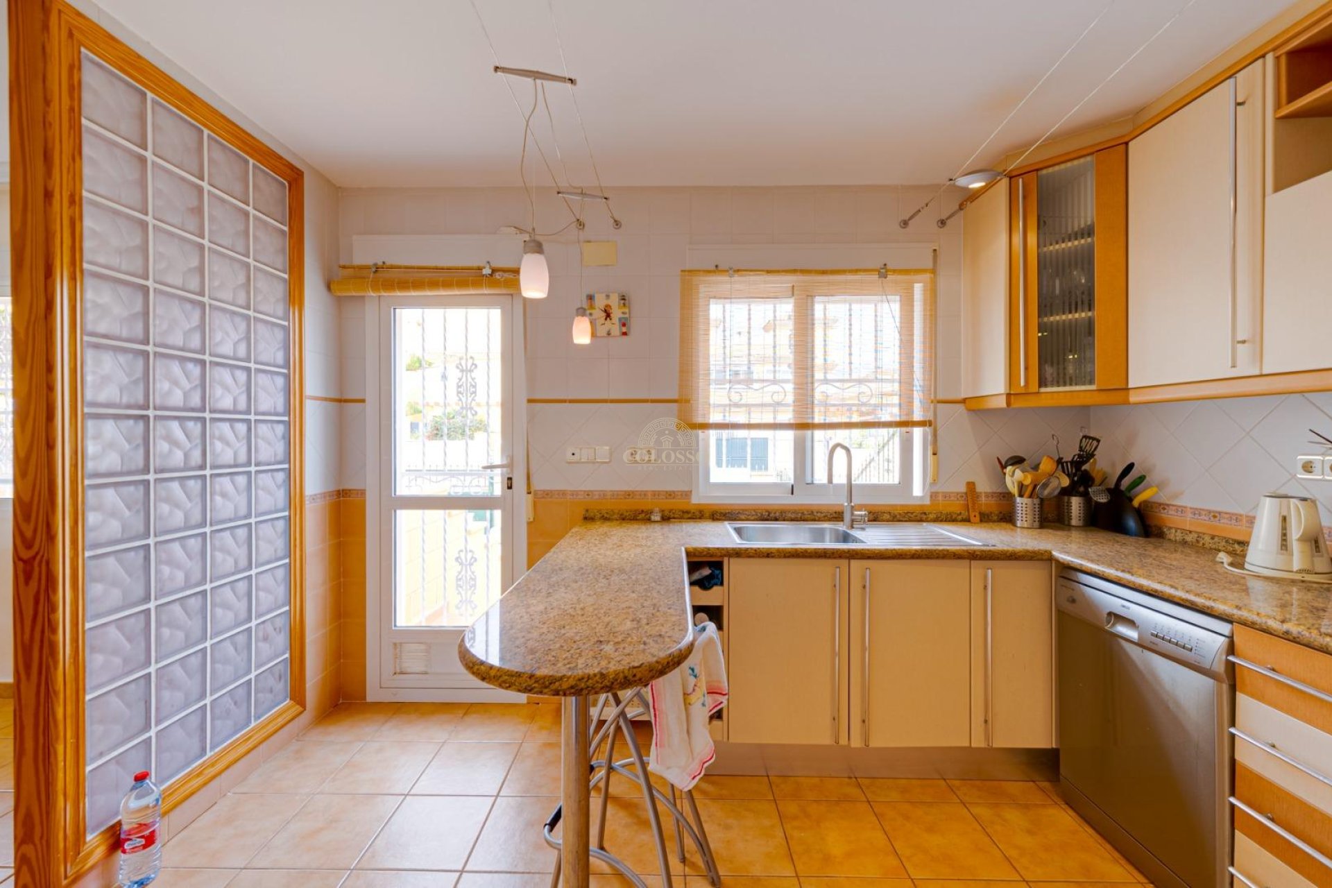 Resale - Bungalow -
Torrevieja - Los altos