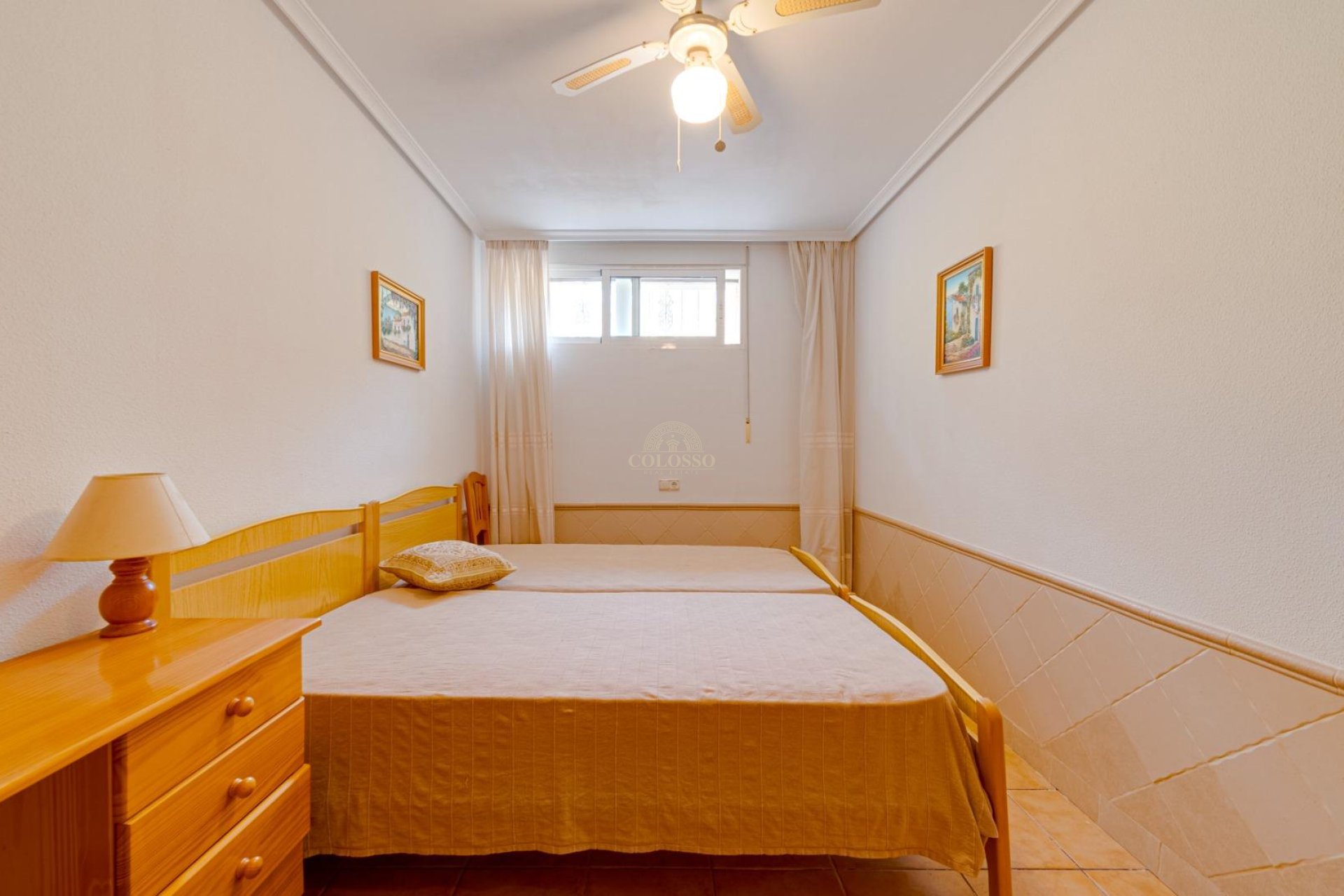 Resale - Bungalow -
Torrevieja - Los altos