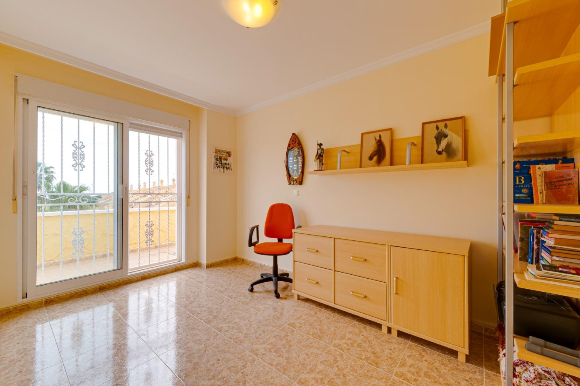 Resale - Bungalow -
Torrevieja - Los altos
