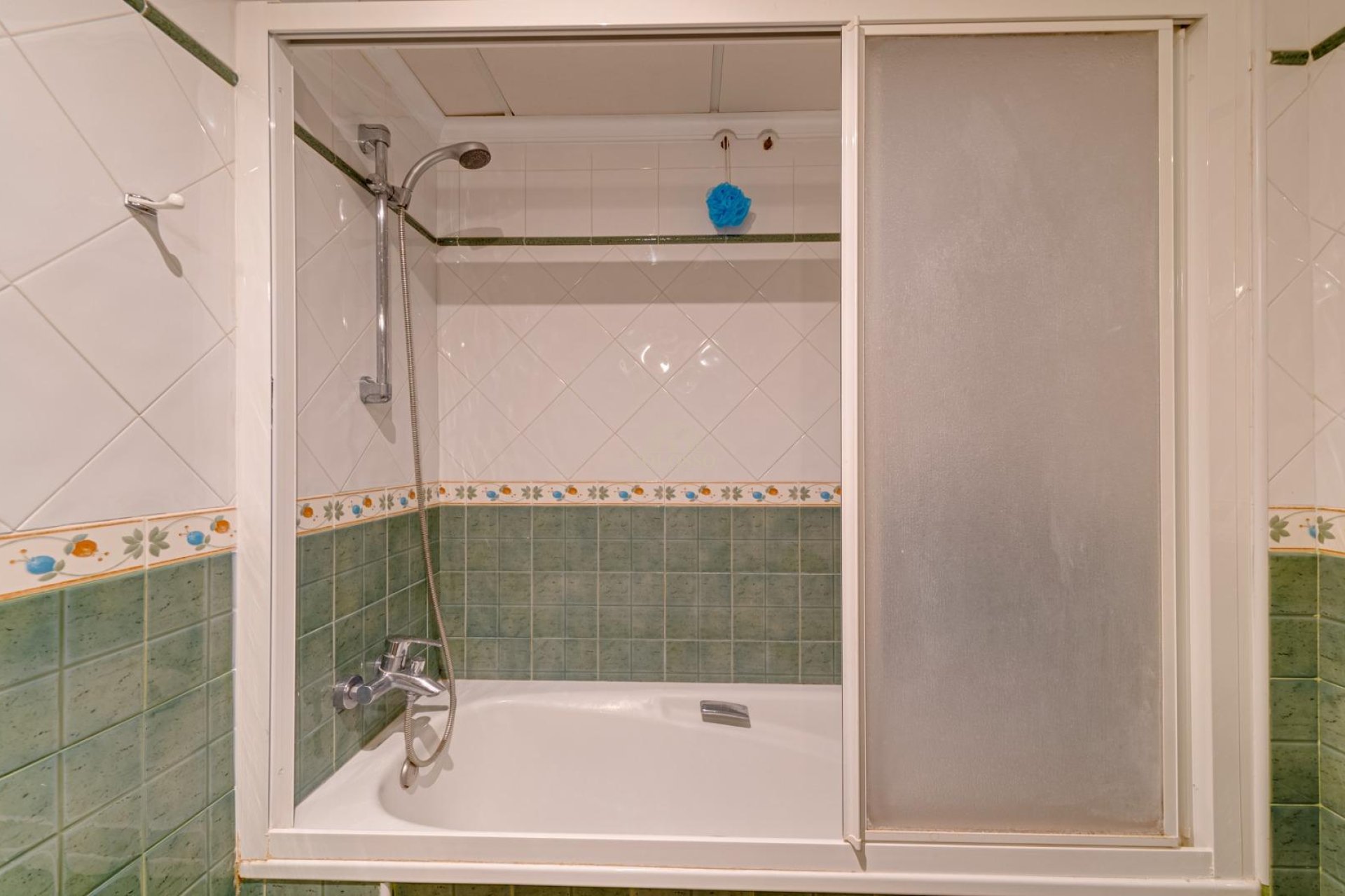 Resale - Bungalow -
Torrevieja - Los altos