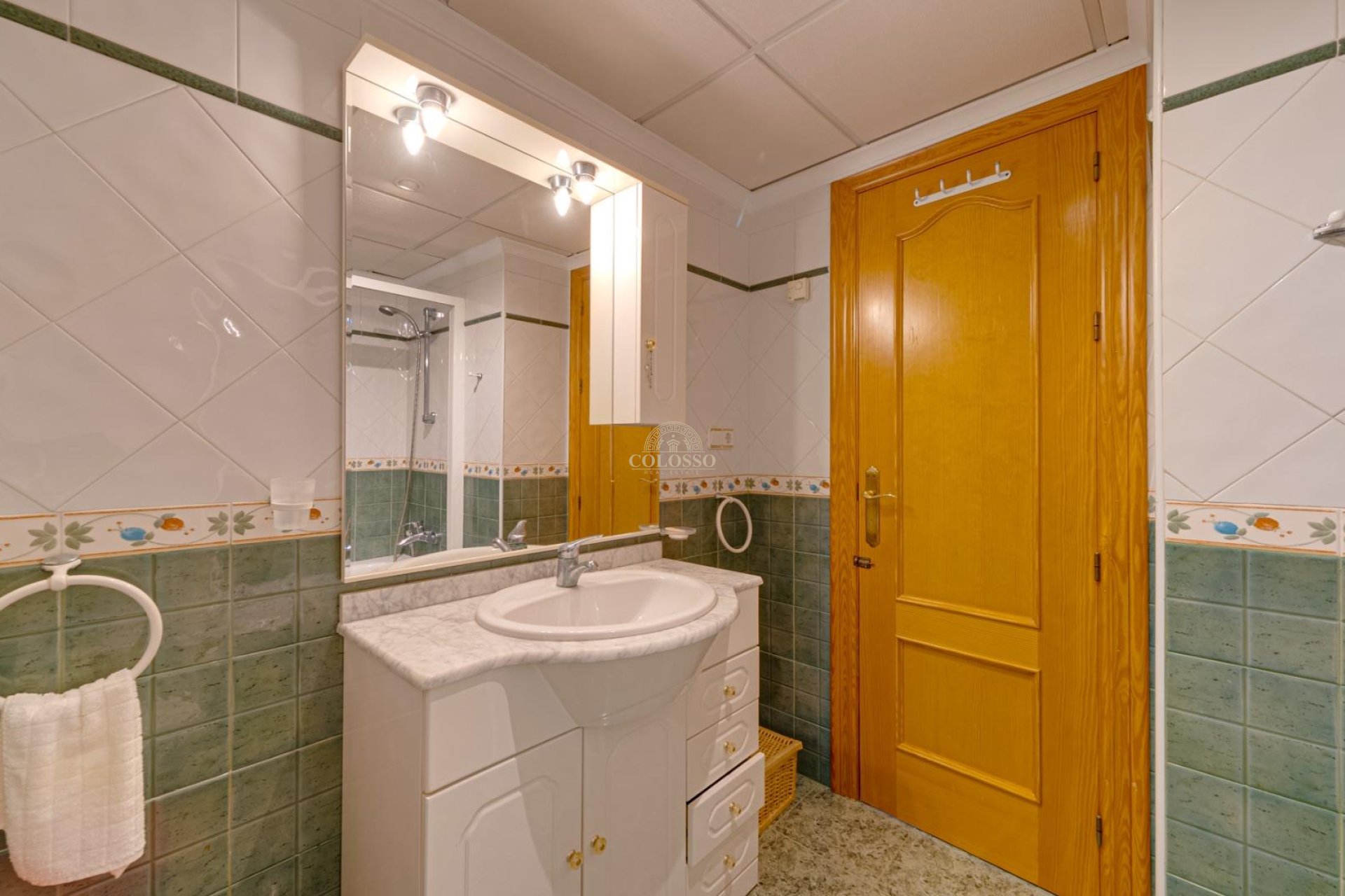 Resale - Bungalow -
Torrevieja - Los altos
