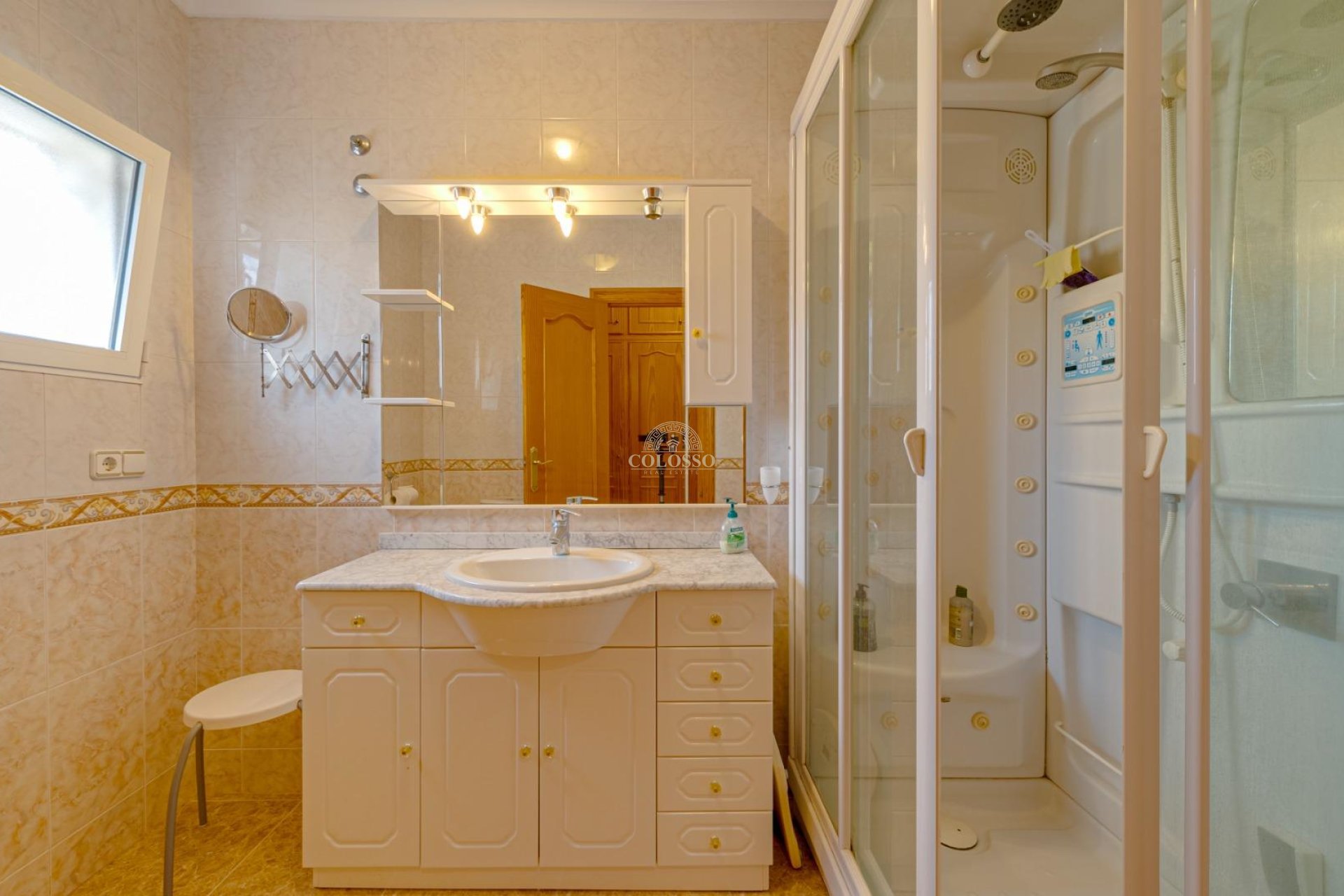 Resale - Bungalow -
Torrevieja - Los altos