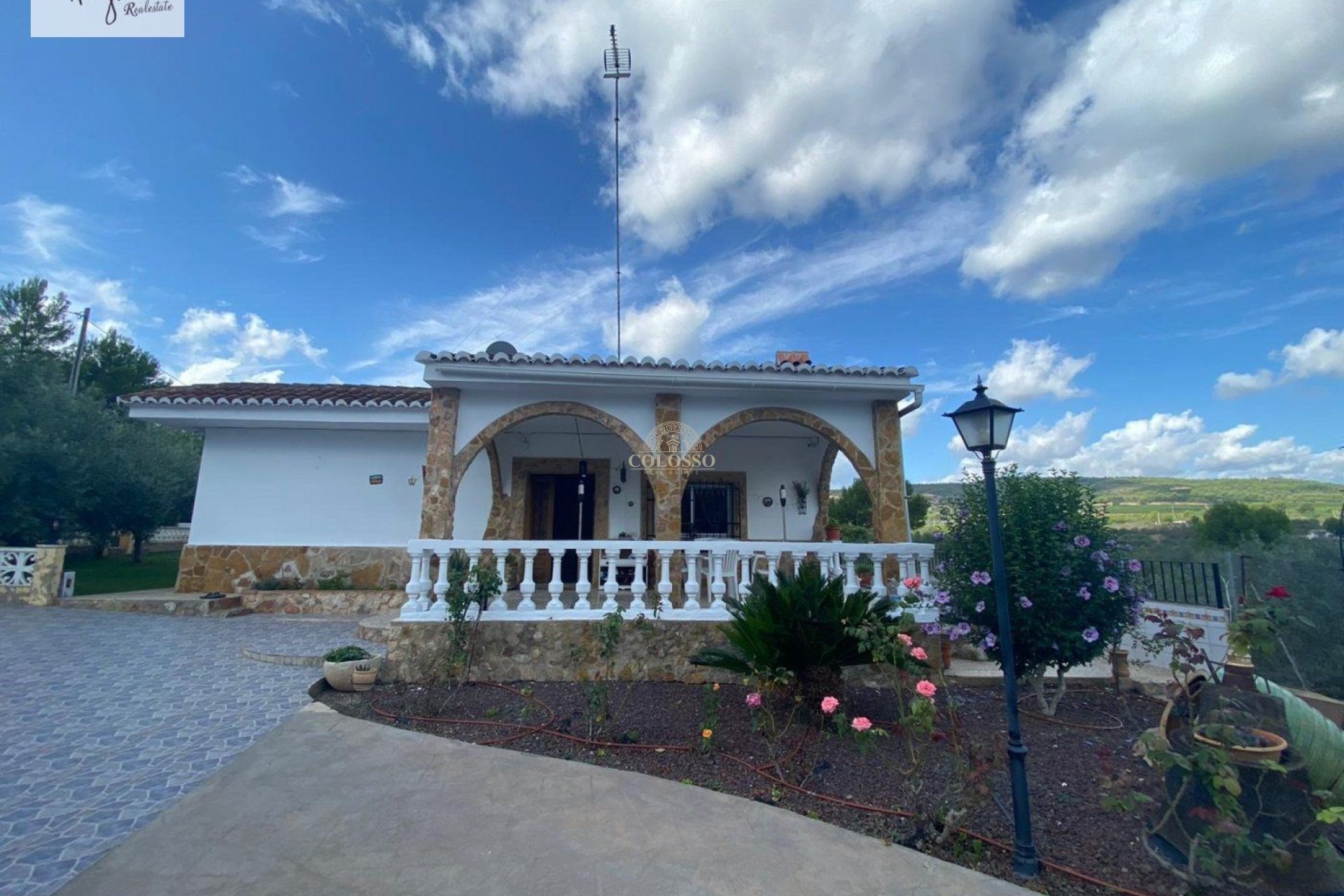 Resale - Casa con terreno -
Algimia de Alfara - Algimia de alfara