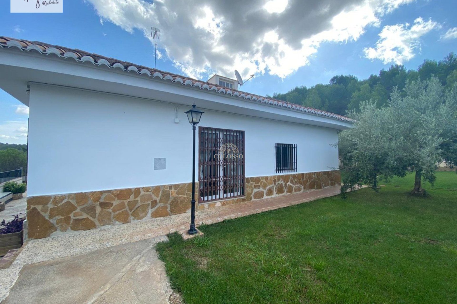 Resale - Casa con terreno -
Algimia de Alfara - Algimia de alfara