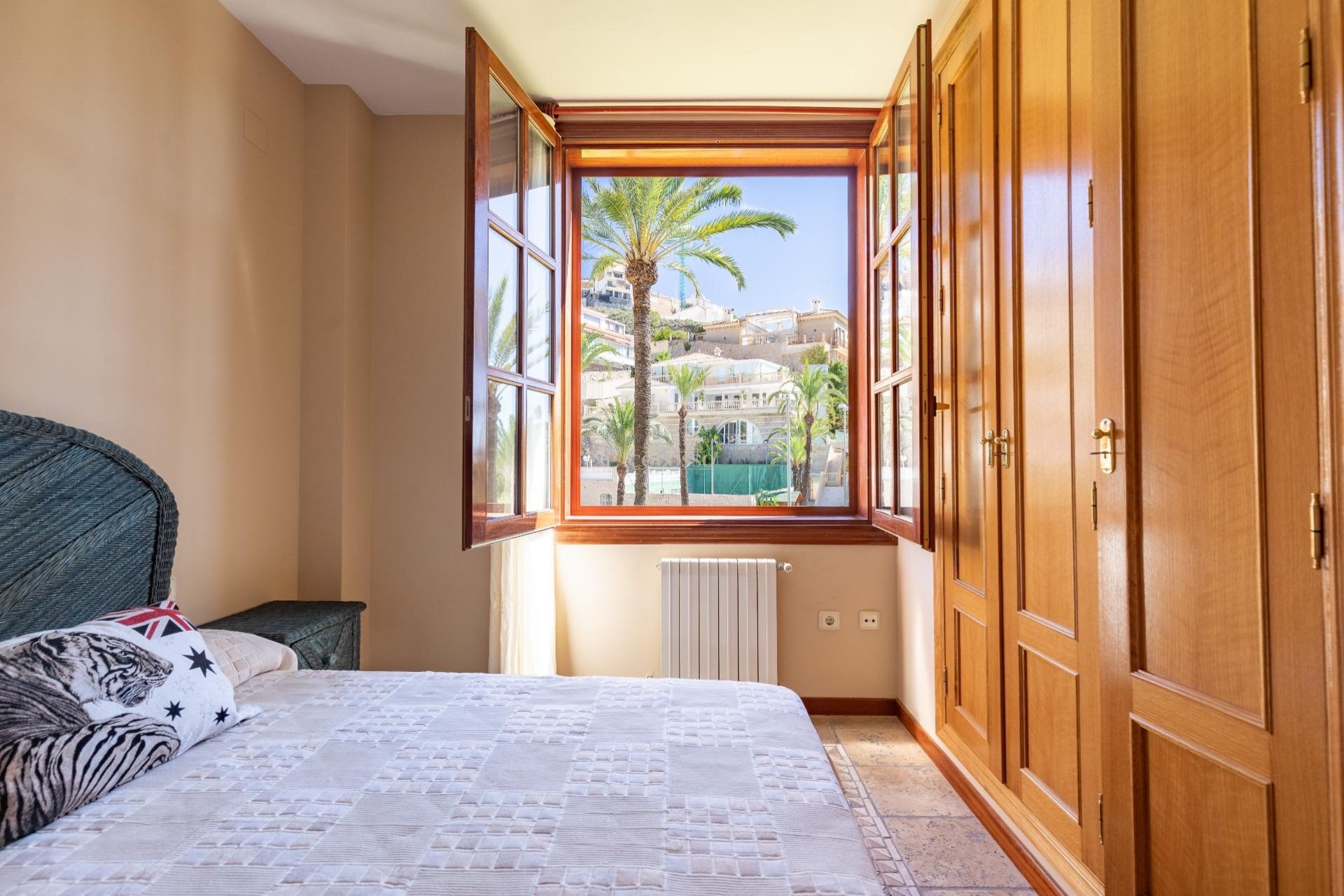 Resale - Casa -
Cullera - Cap Blanc