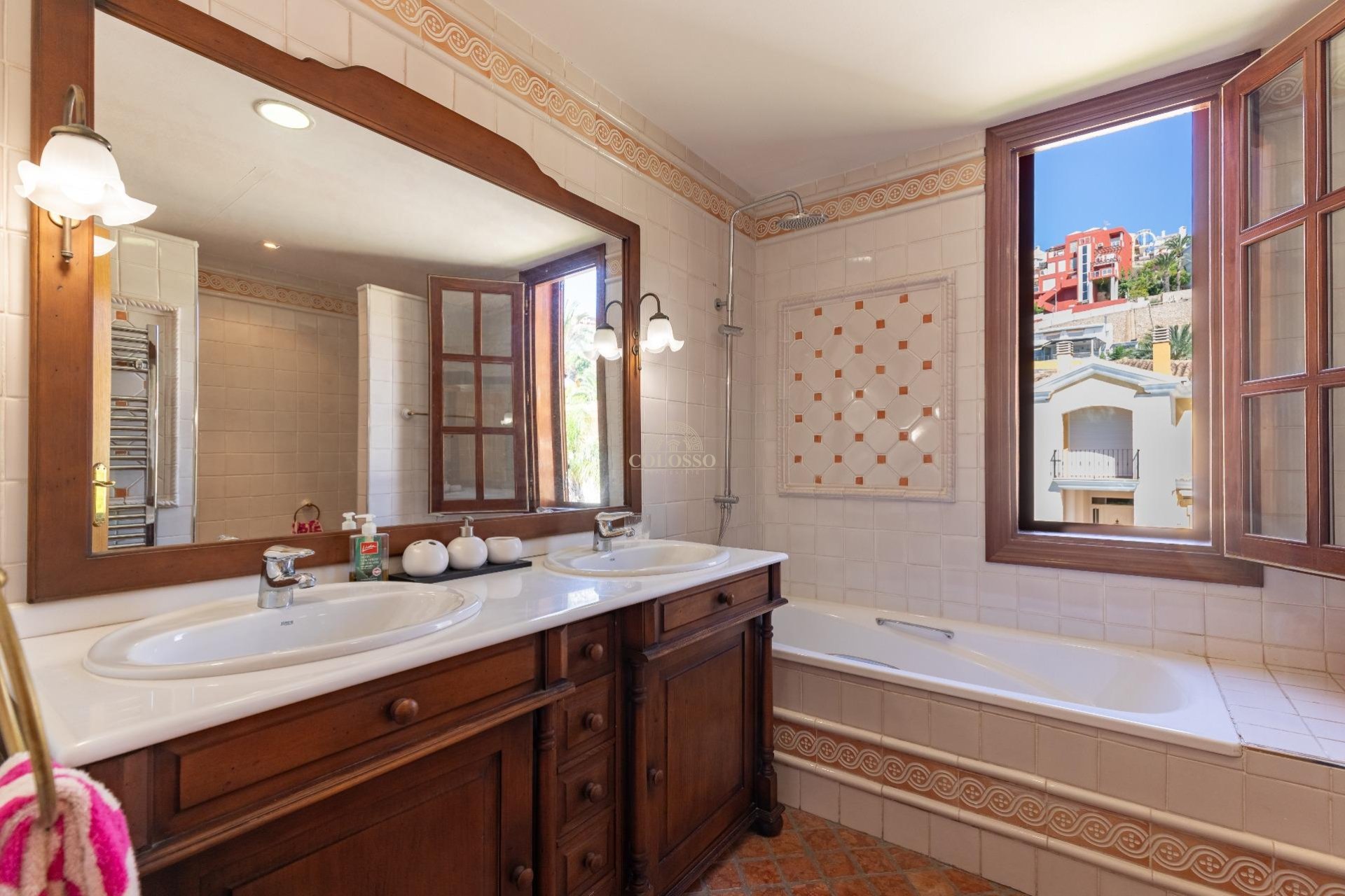 Resale - Casa -
Cullera - Cap Blanc