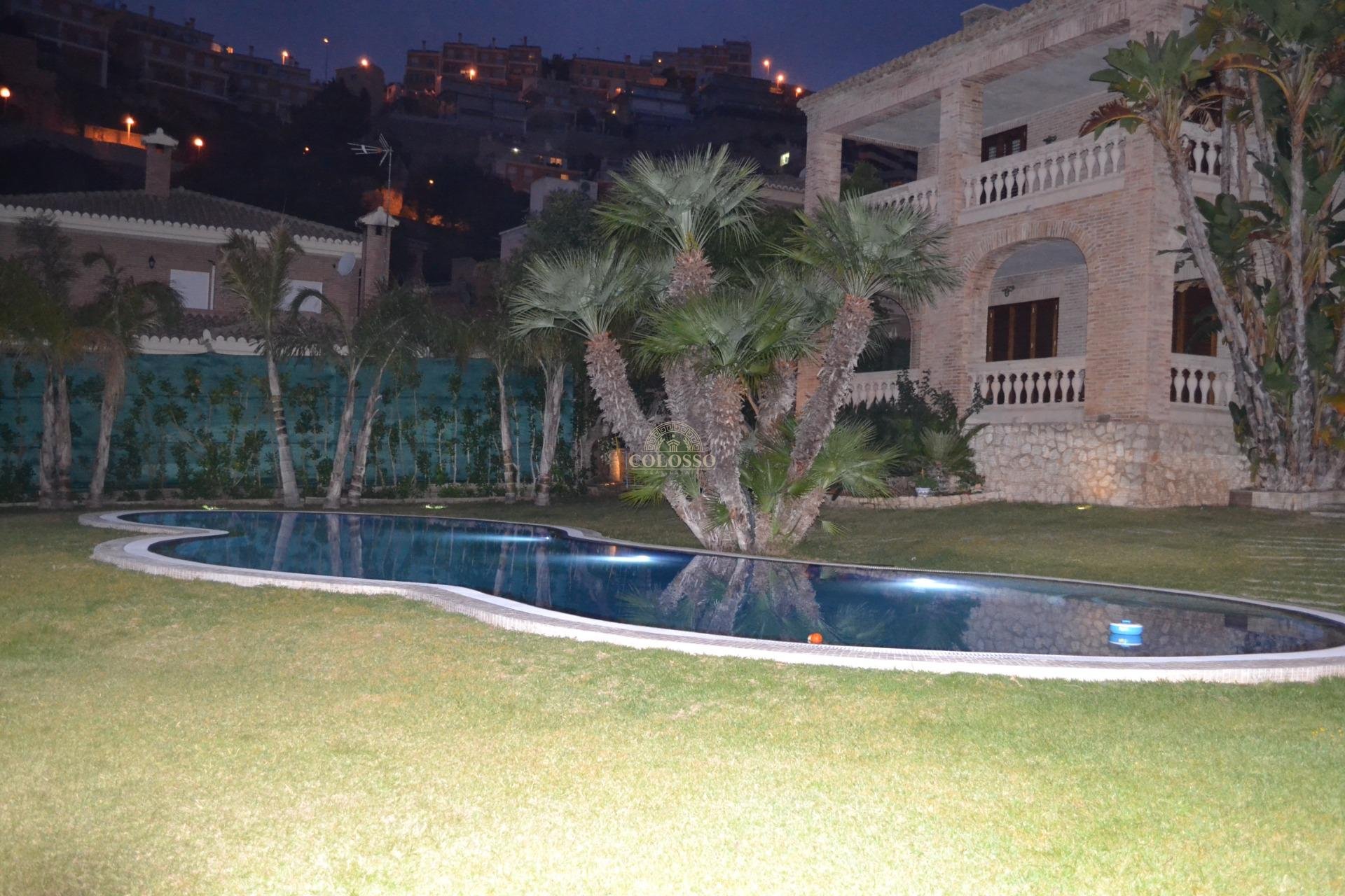 Resale - Casa -
Cullera - Cap Blanc