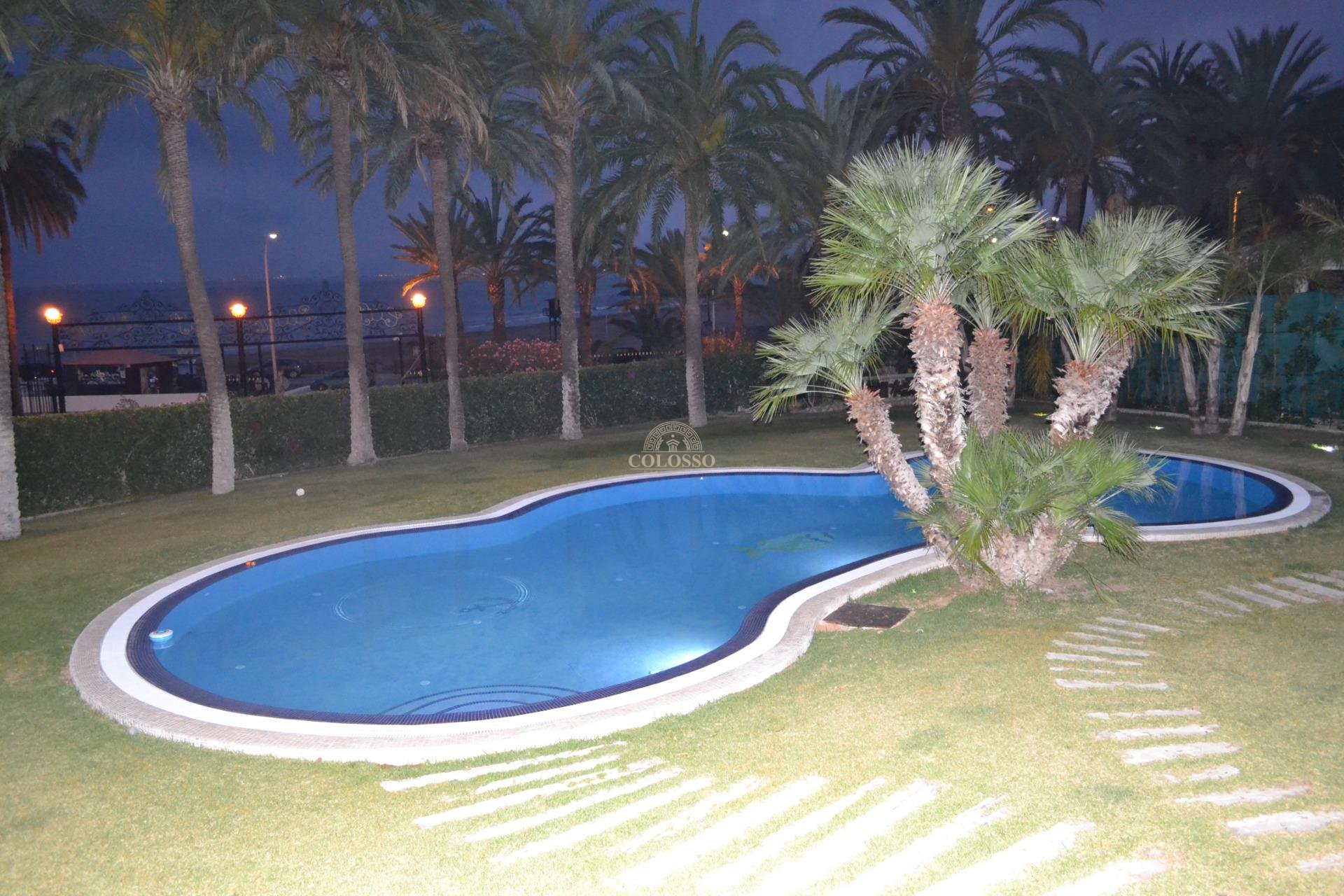 Resale - Casa -
Cullera - Cap Blanc
