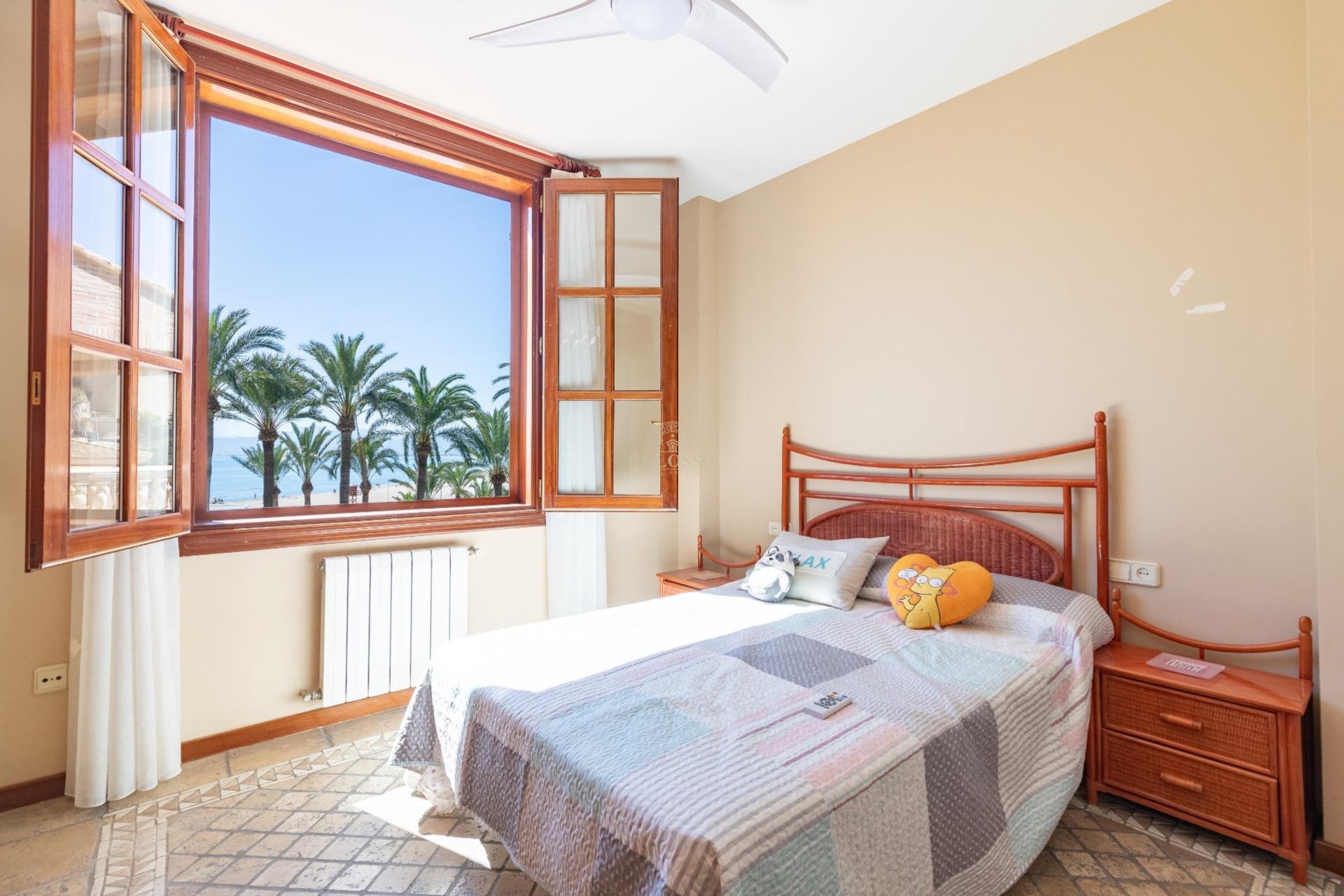 Resale - Casa -
Cullera - Cap Blanc