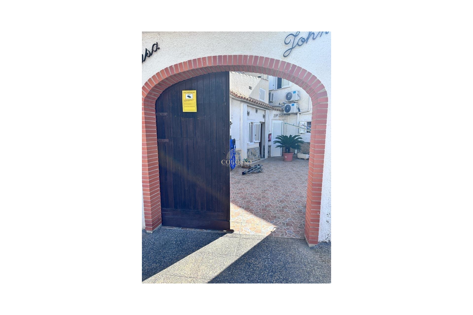 Resale - Casa -
Orihuela Costa - Cabo Roig
