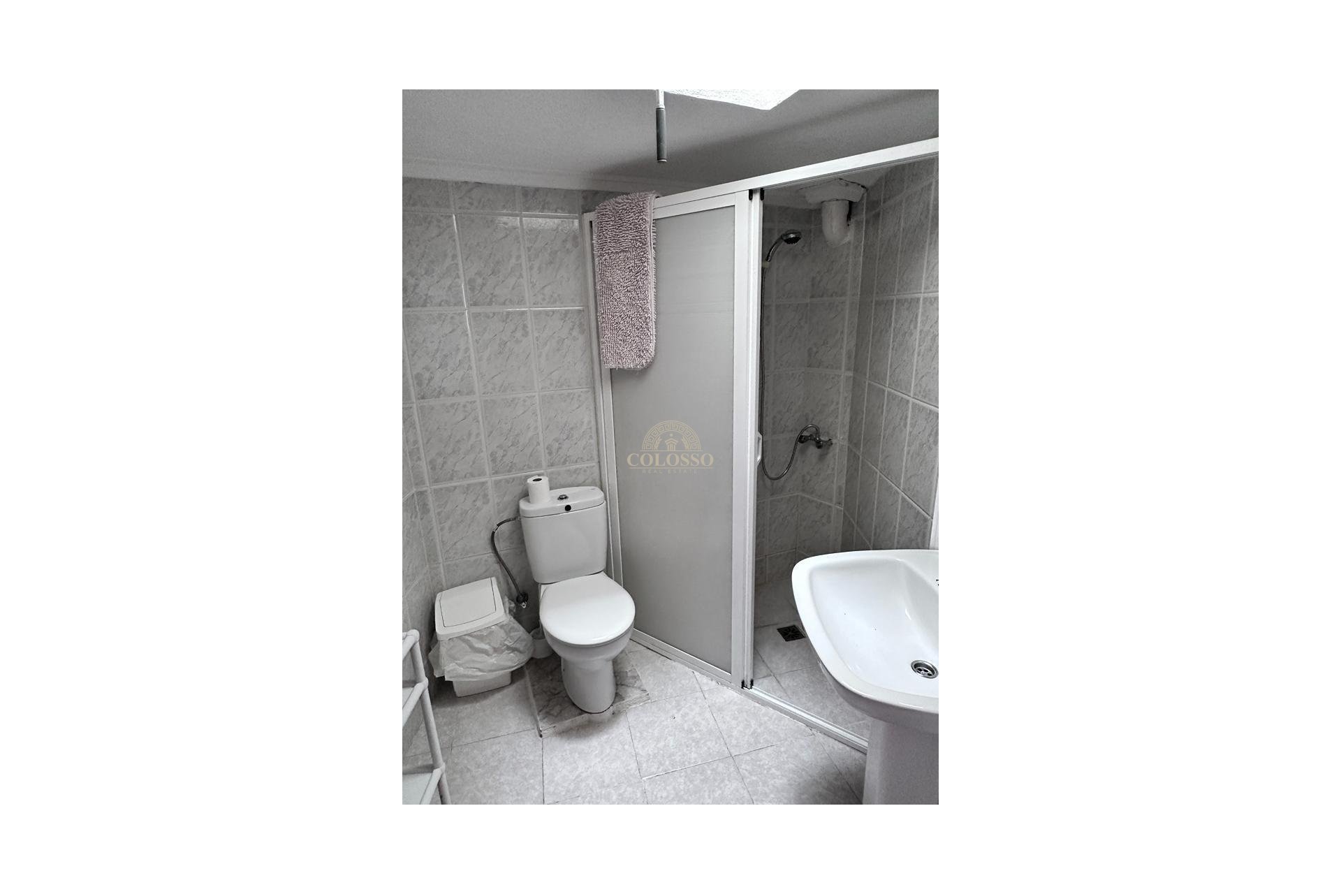Resale - Casa -
Orihuela Costa - Cabo Roig
