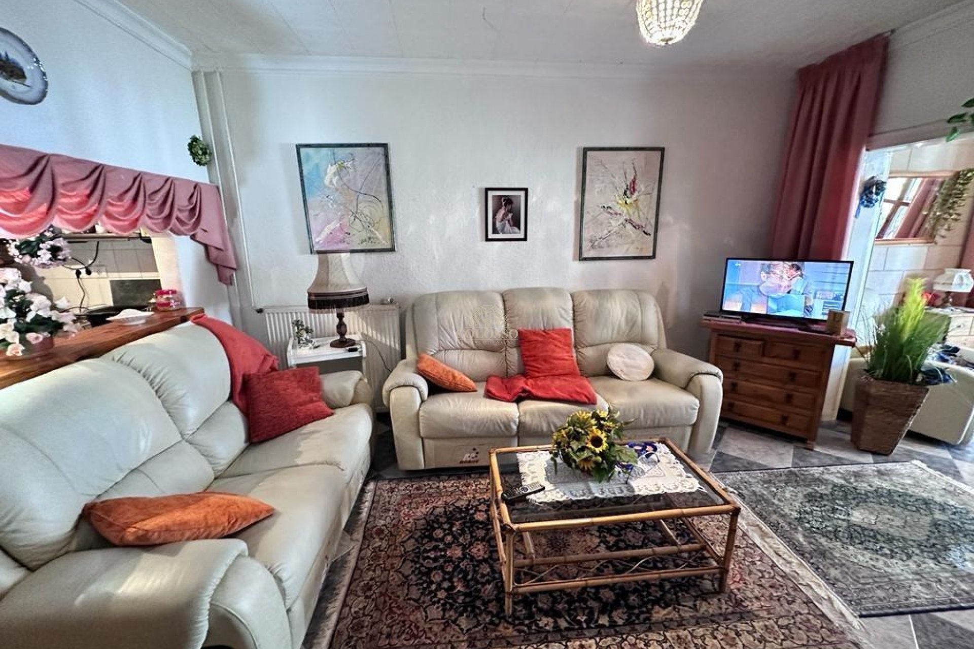 Resale - Casa -
Orihuela Costa - Cabo Roig