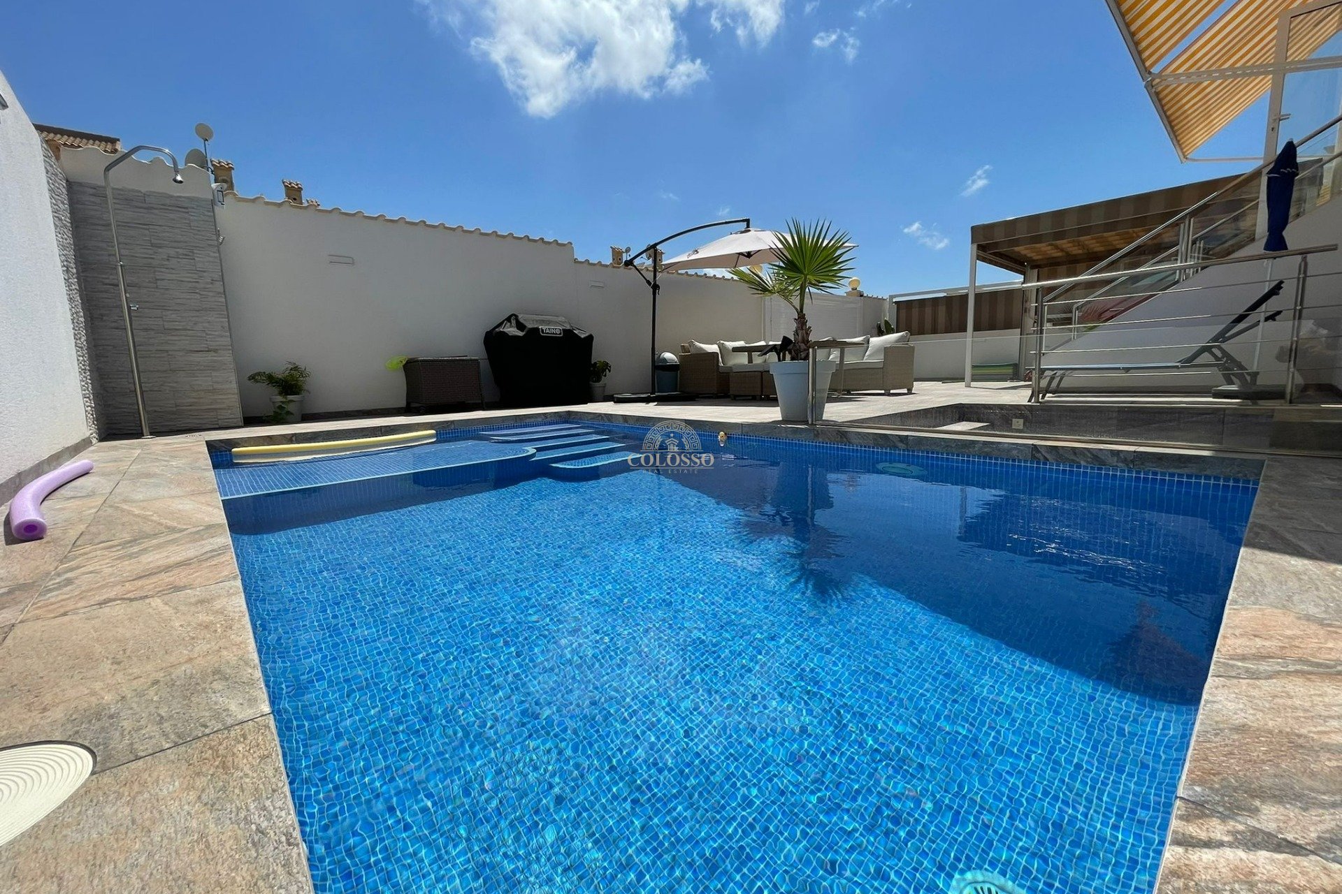 Resale - Casa -
Orihuela Costa - Los Altos
