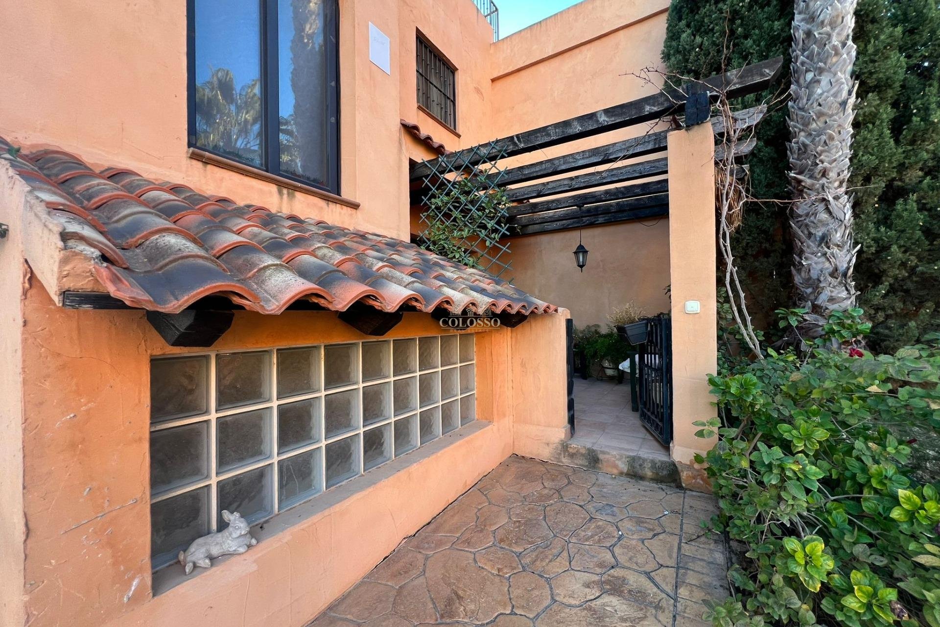 Resale - Casa Tipo Dúplex -
Orihuela Costa - Villamartín