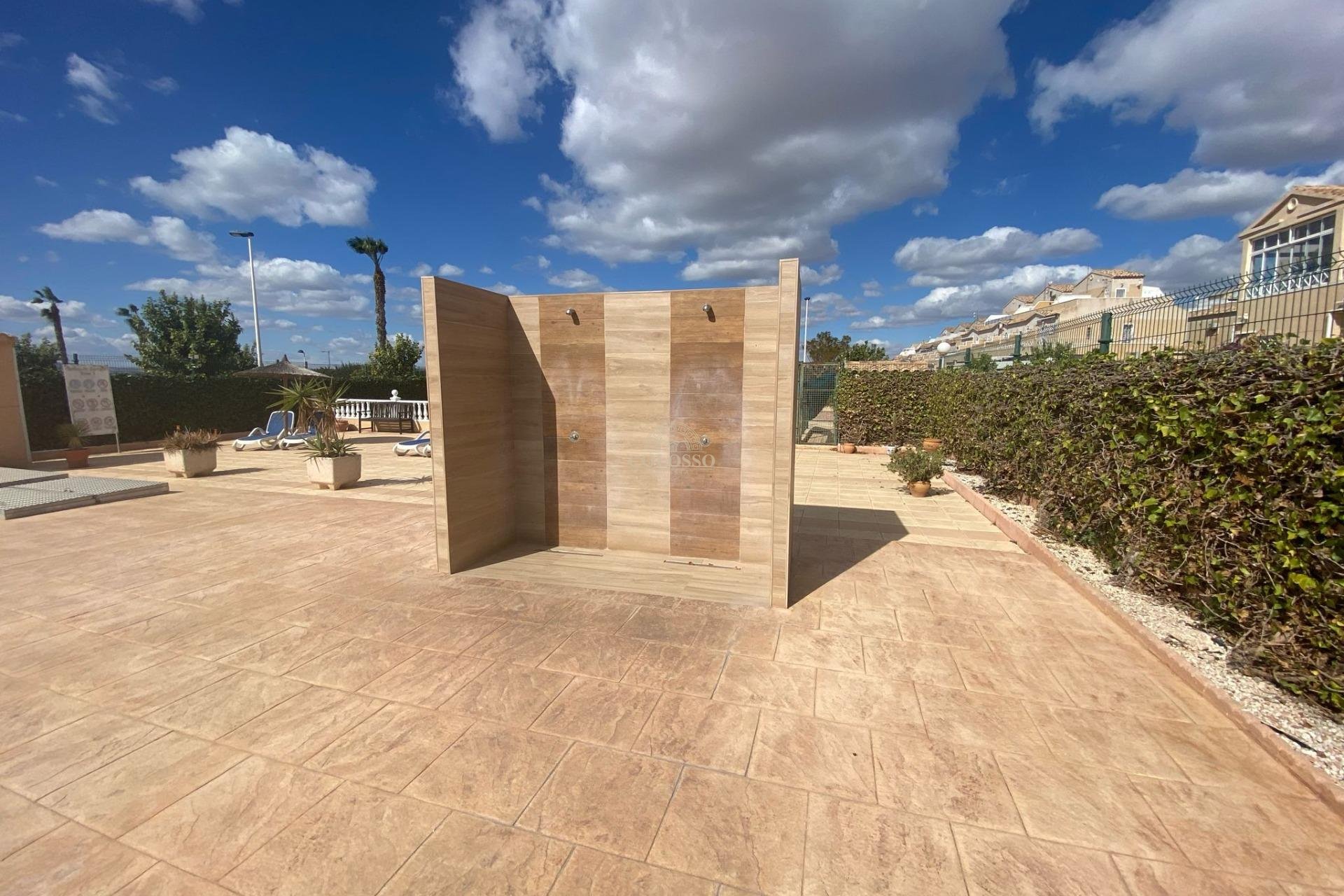 Resale - Casa Tipo Dúplex -
Torrevieja - Habaneras