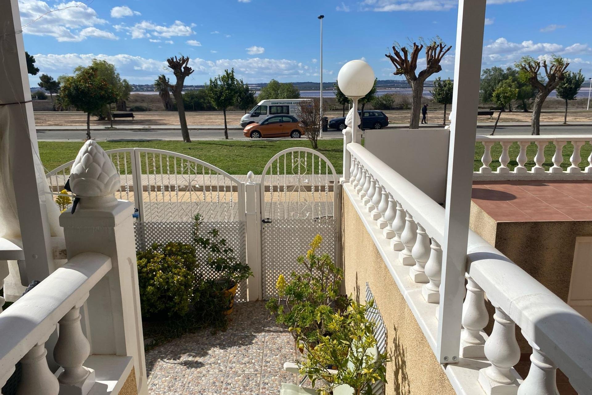 Resale - Casa Tipo Dúplex -
Torrevieja - Habaneras