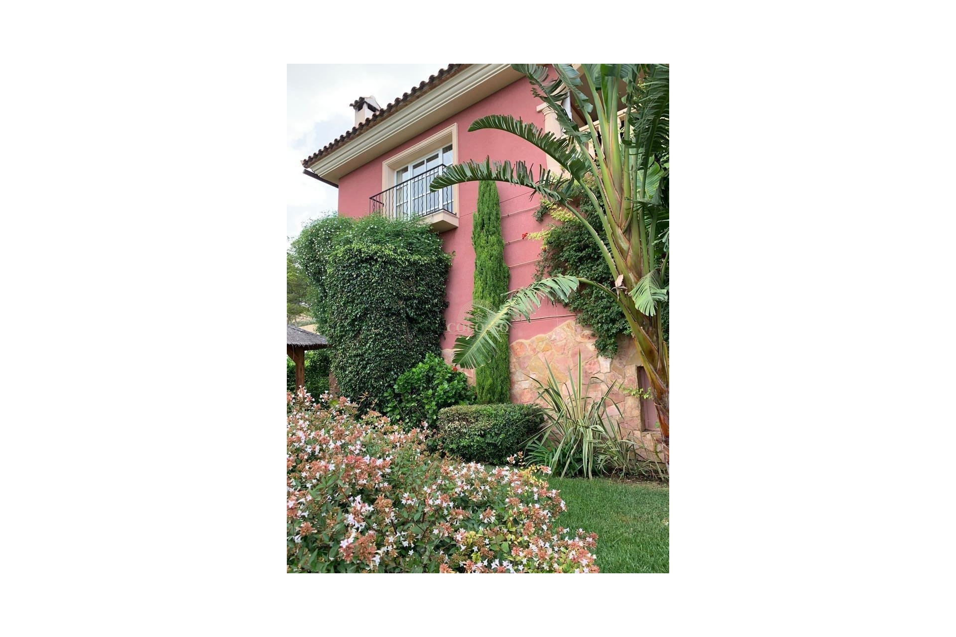 Resale - Chalet -
Altea - Galera de las palmeras