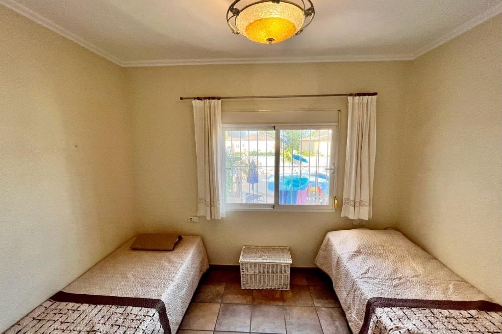 Resale - Chalet -
Calpe - Cometa