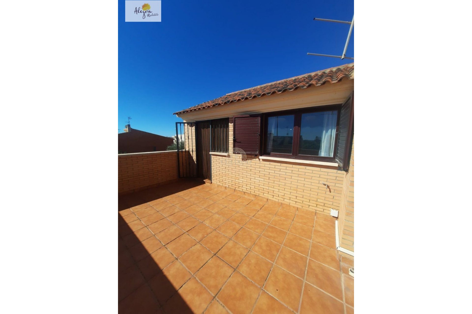 Resale - Chalet -
Canet d'en Berenguer - Canet d En Berenguer  Zona cerca Playa