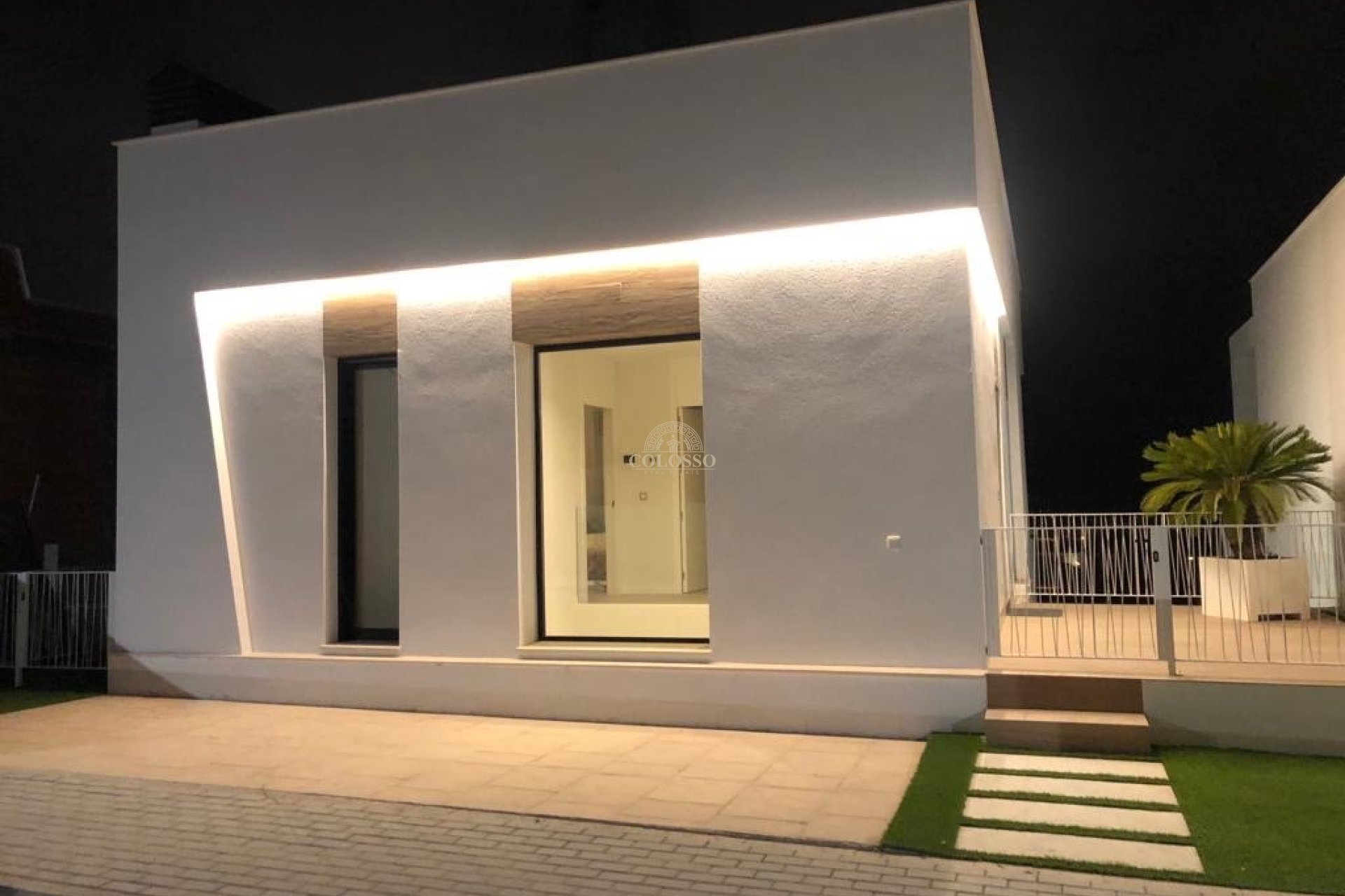 Resale - Chalet -
Finestrat - Balcón de finestrat