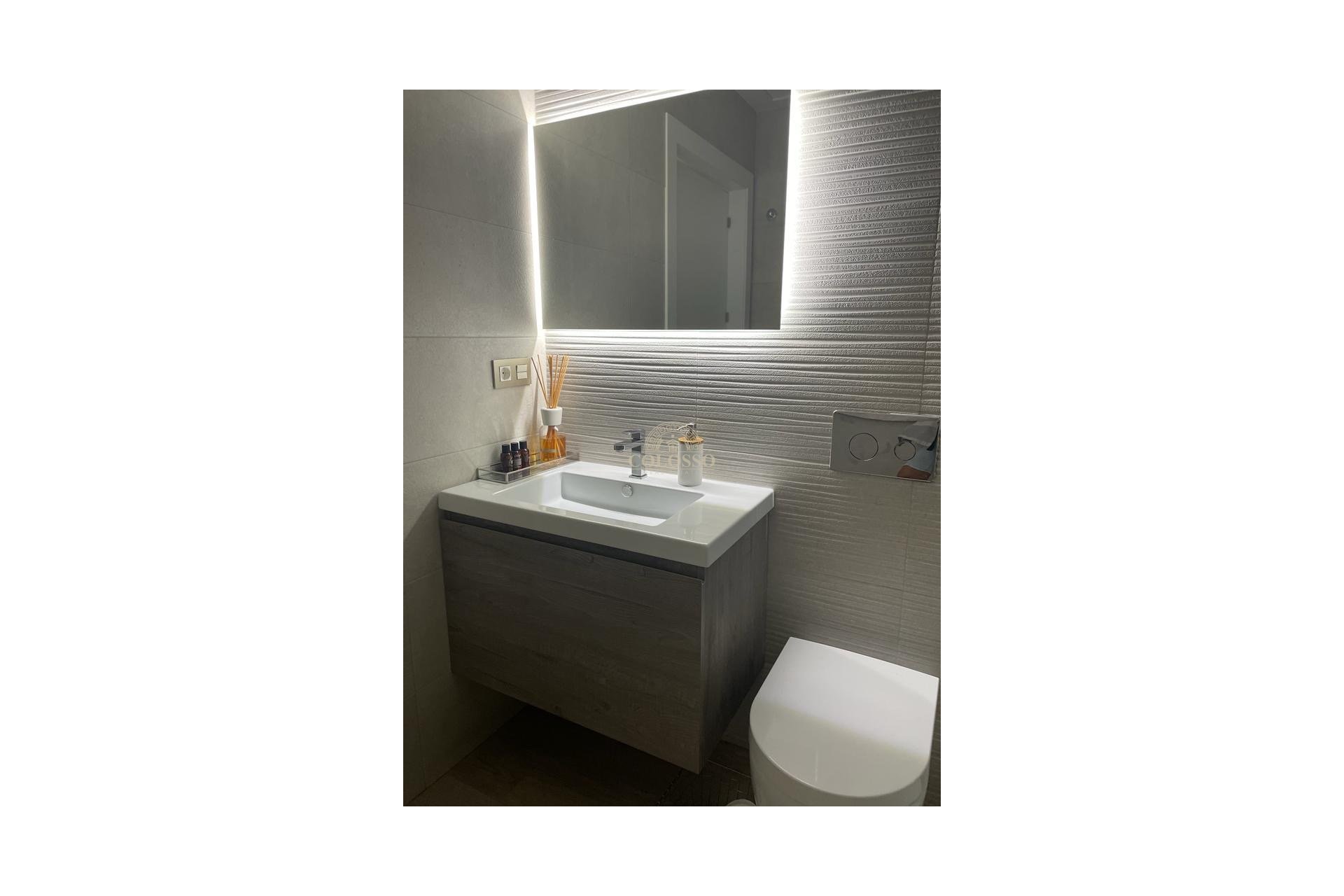 Resale - Chalet -
Finestrat - Balcón de finestrat
