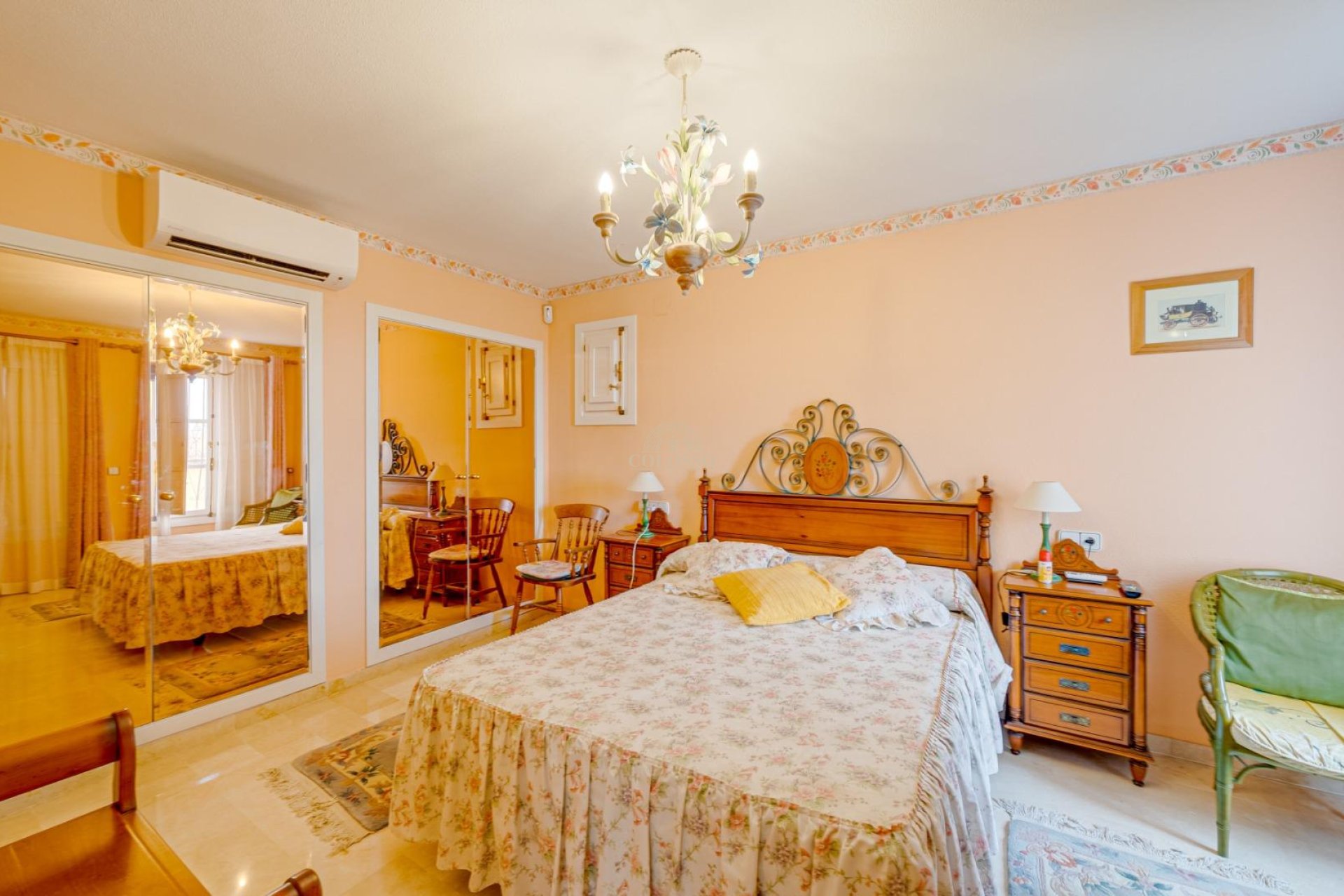Resale - Chalet -
Finestrat - Camporrosso village