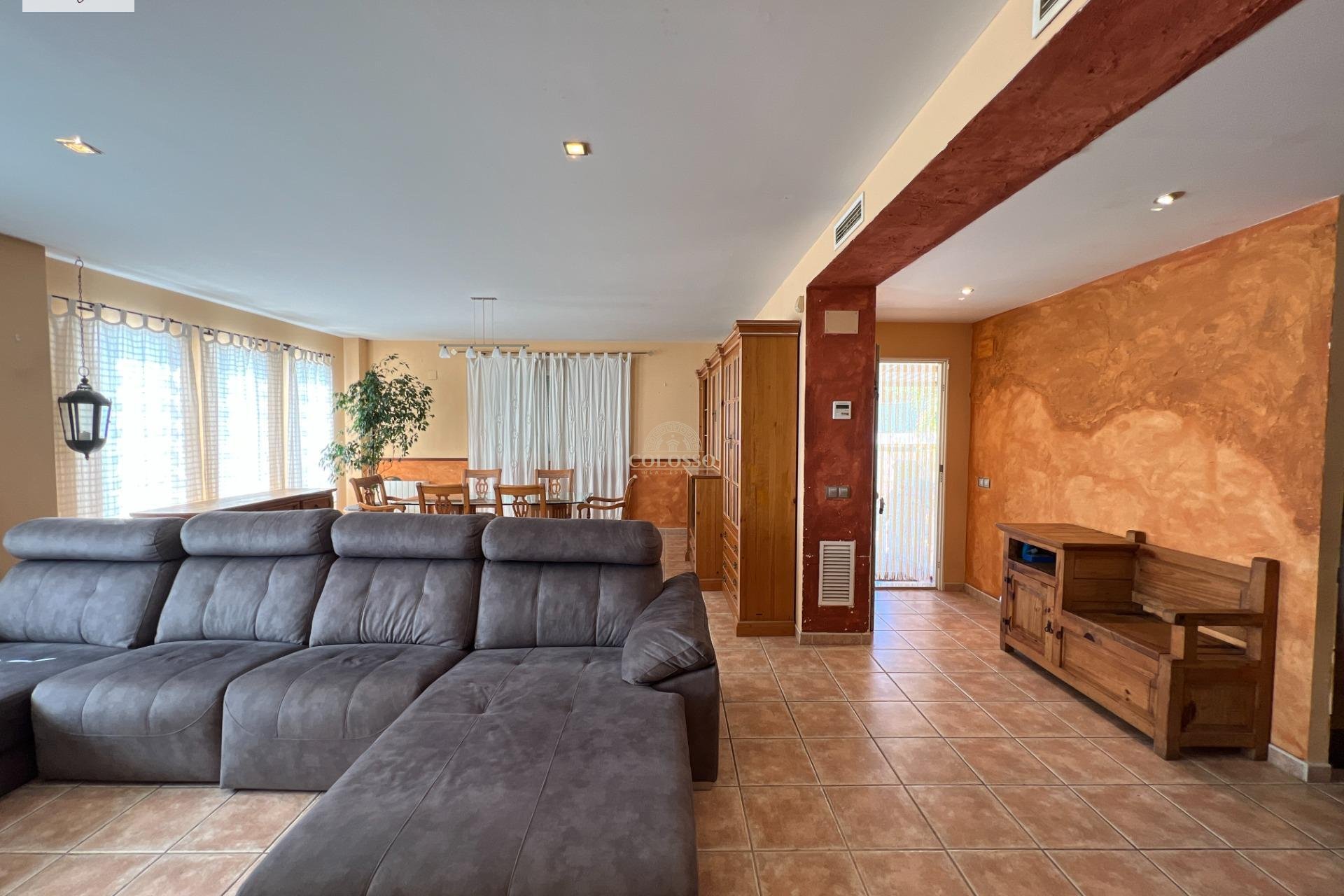 Resale - Chalet -
Godelleta - El bosque