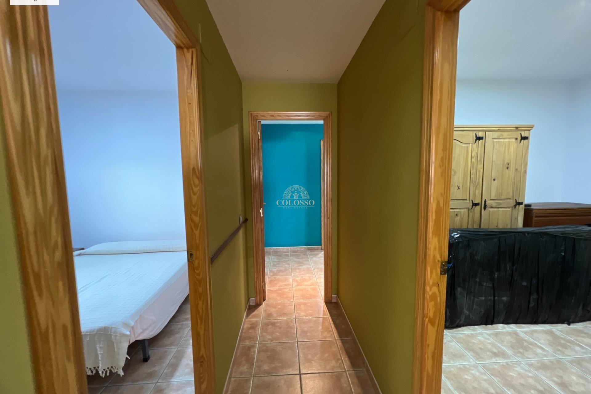Resale - Chalet -
Godelleta - El bosque
